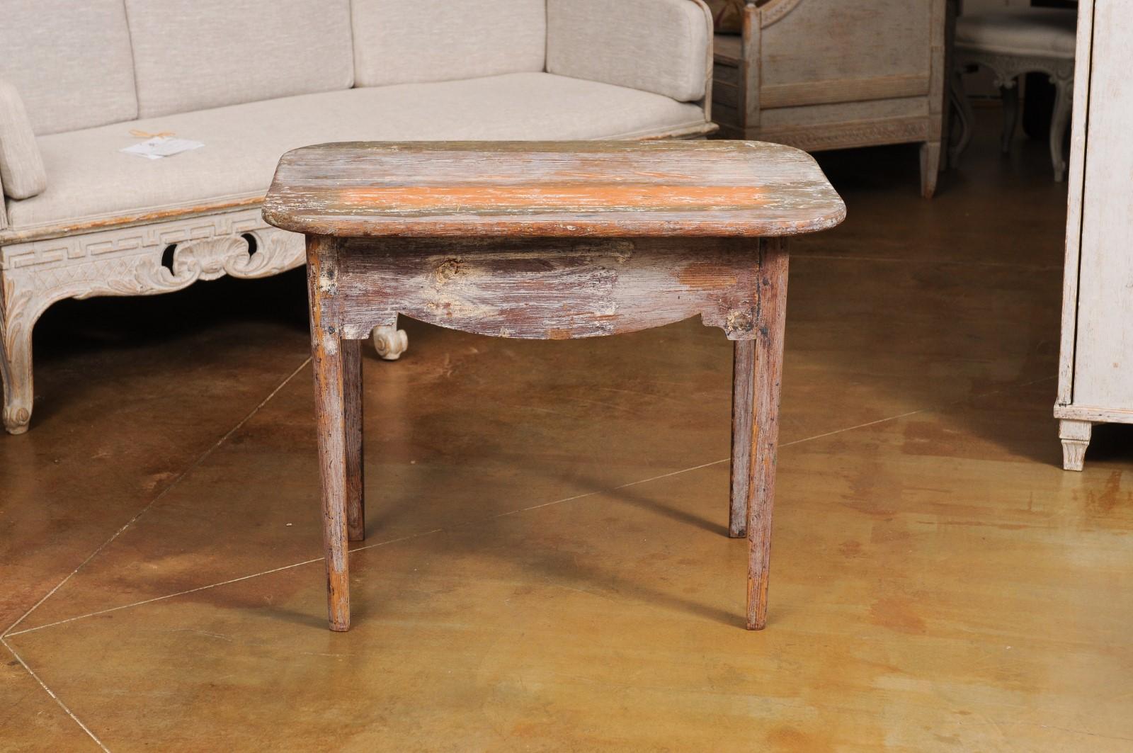 Swedish 1820s Side Table with Carved Drawer and Tapered Legs 3