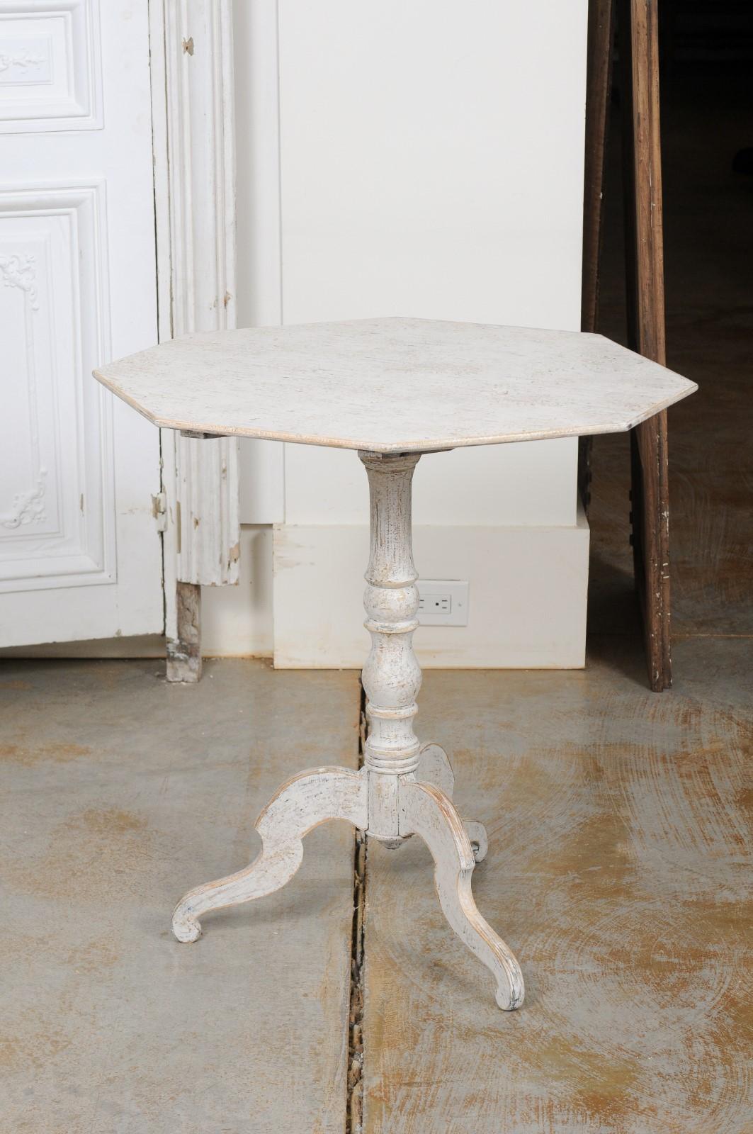 Swedish 1840s Painted Wood Octagonal Tilt-Top Table with Turned Base 5
