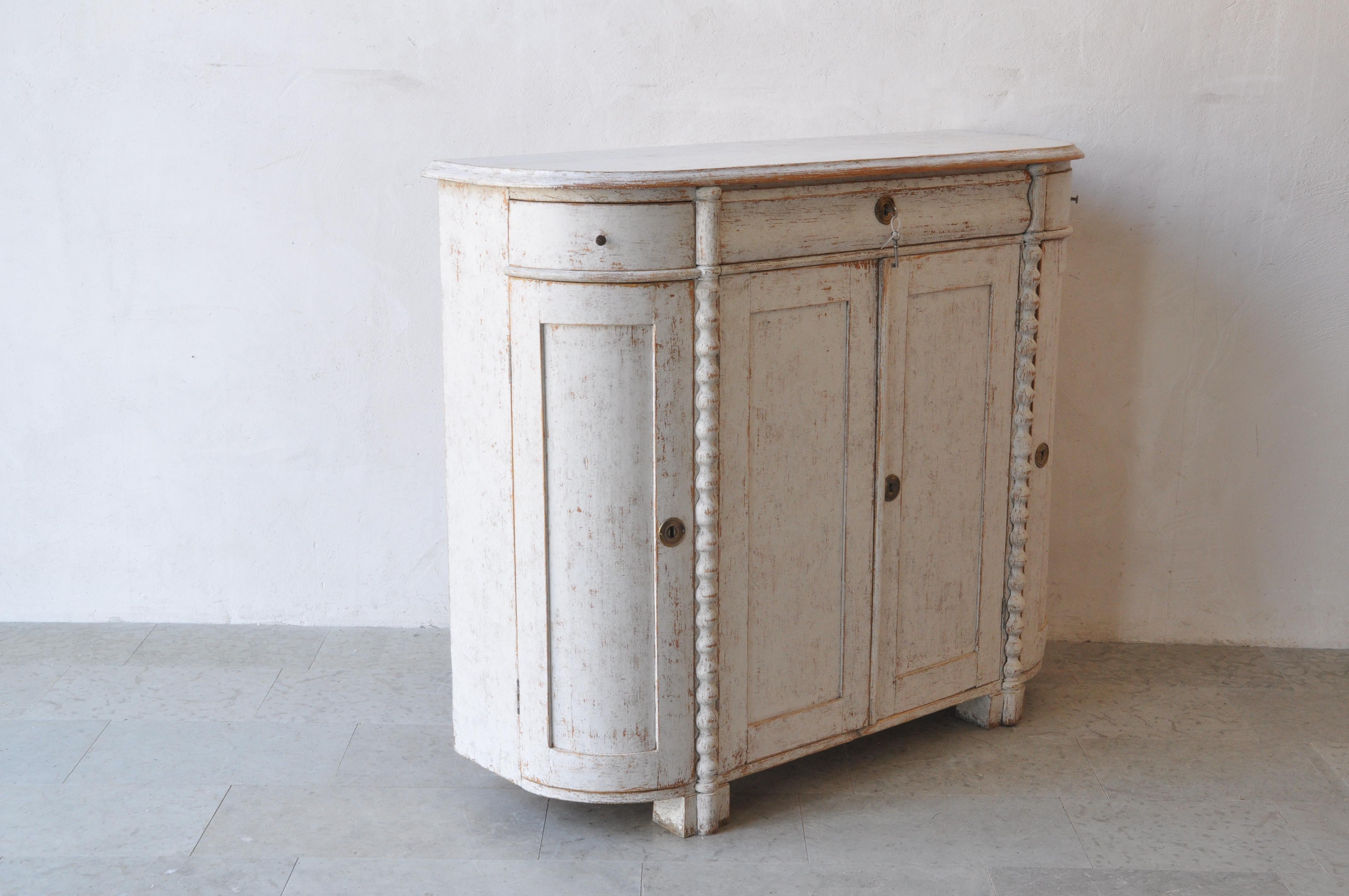 19th Century Swedish 1850s Distressed Light Gray Painted Sideboard with Rounded Corners