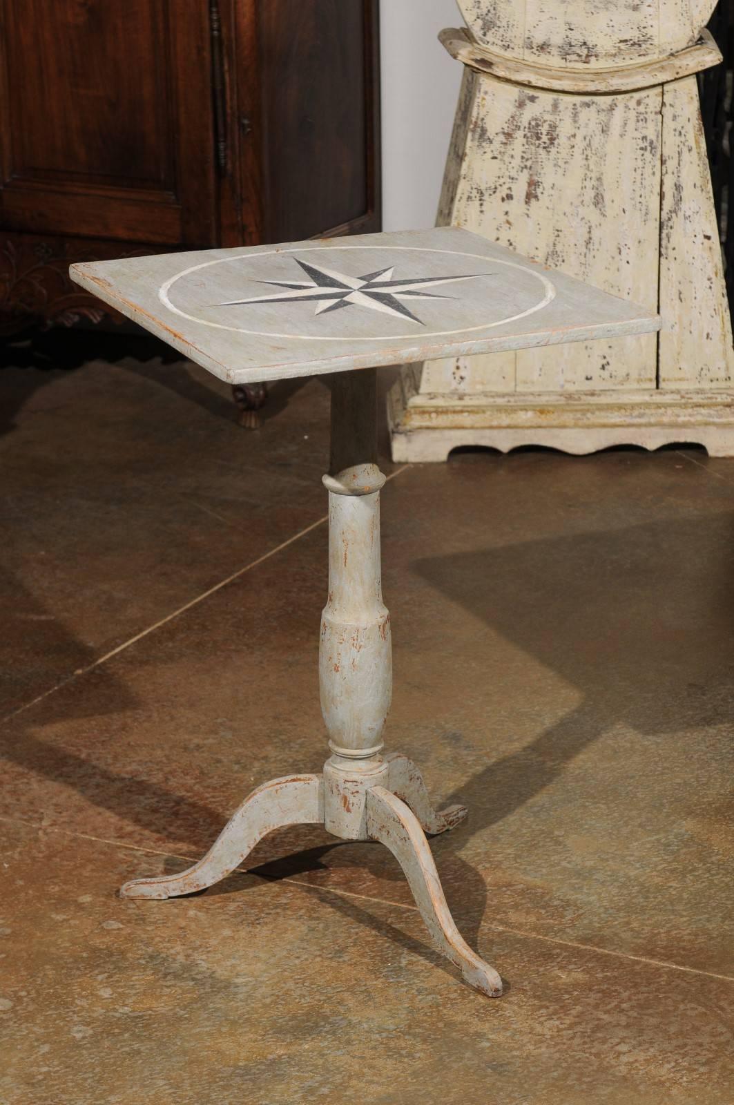 Swedish 1850s Grey Painted Guéridon Pedestal Side Table with Wind Rose Motif For Sale 2