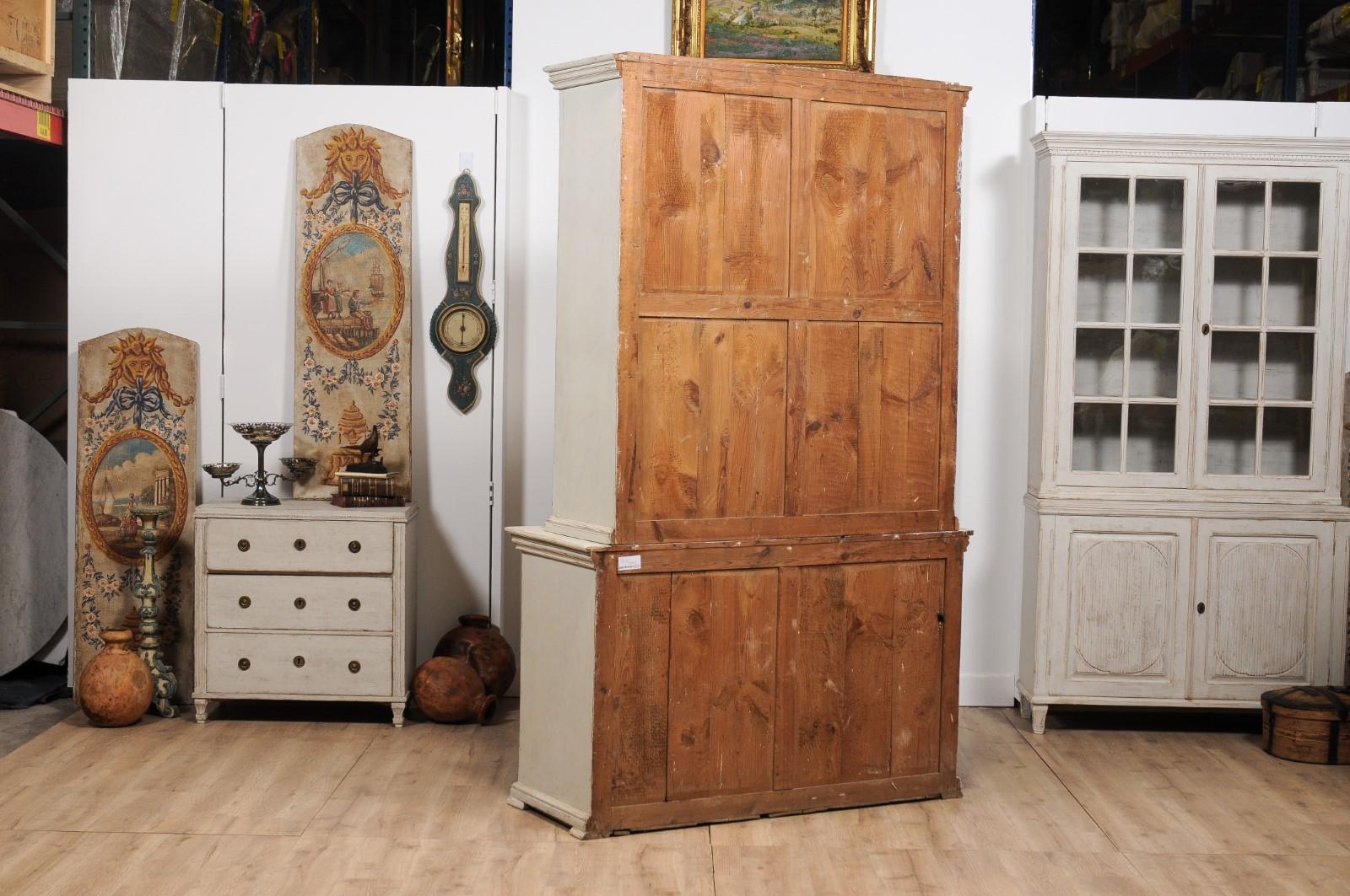 Swedish 1850s Two-part Painted Cabinet with Glass and Wooden Doors 5