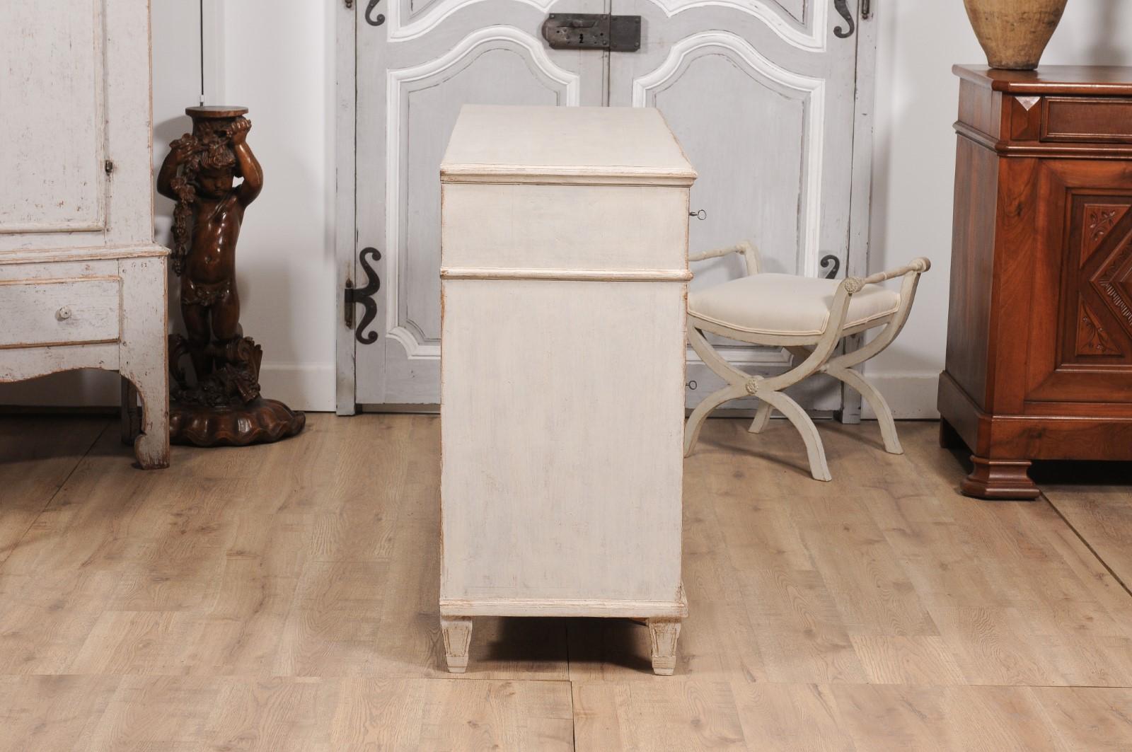 19th Century Swedish 1860s Creamy Gray Painted Sideboard with Reeded Doors and Drawers For Sale