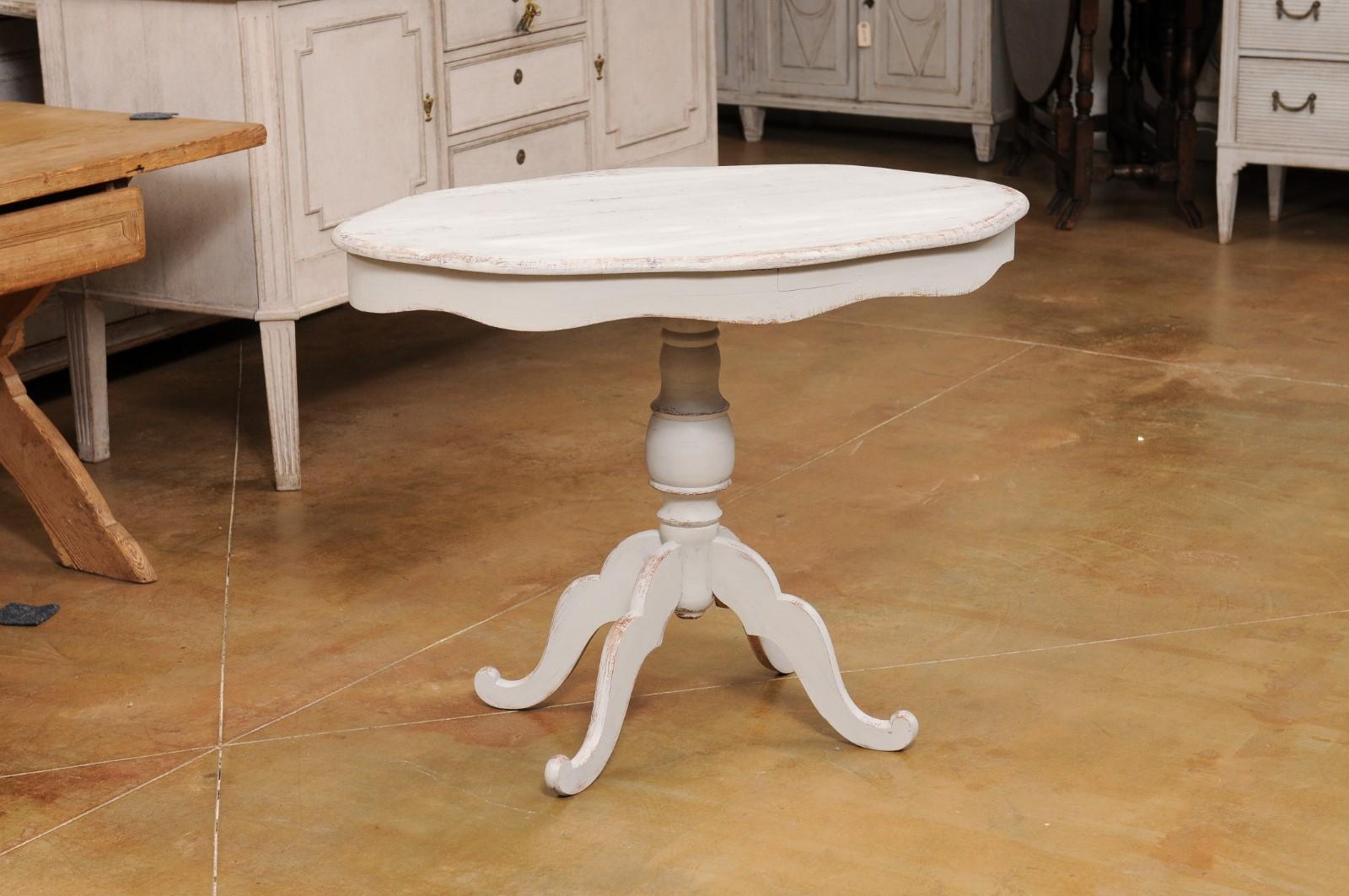 Swedish 1860s Painted Oval Pedestal Table with Carved Apron and Quadripod Base In Good Condition For Sale In Atlanta, GA