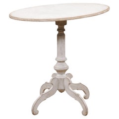Swedish 1870s Light Grey Painted Guéridon Table with Oval Top and Scrolling Feet