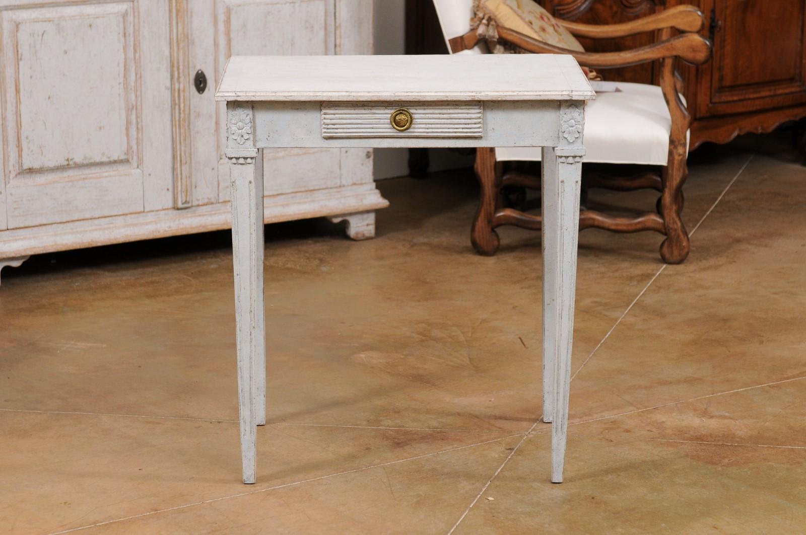 Swedish 1880s Gustavian Style Console Table with Drawer and Carved Rosettes 4