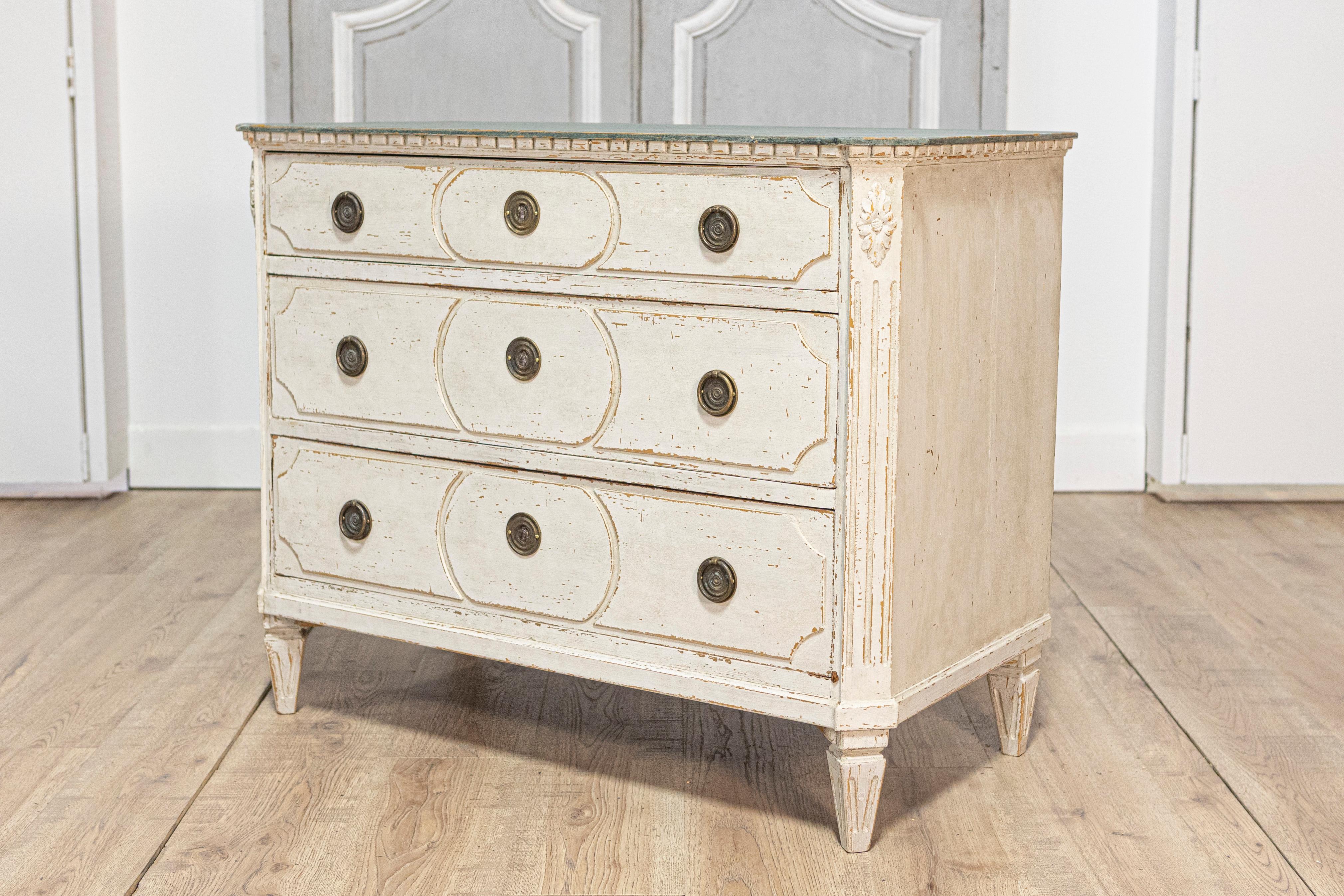 19th Century Swedish 1880s Gustavian Style Off White Painted Commode with Marbleized Top For Sale
