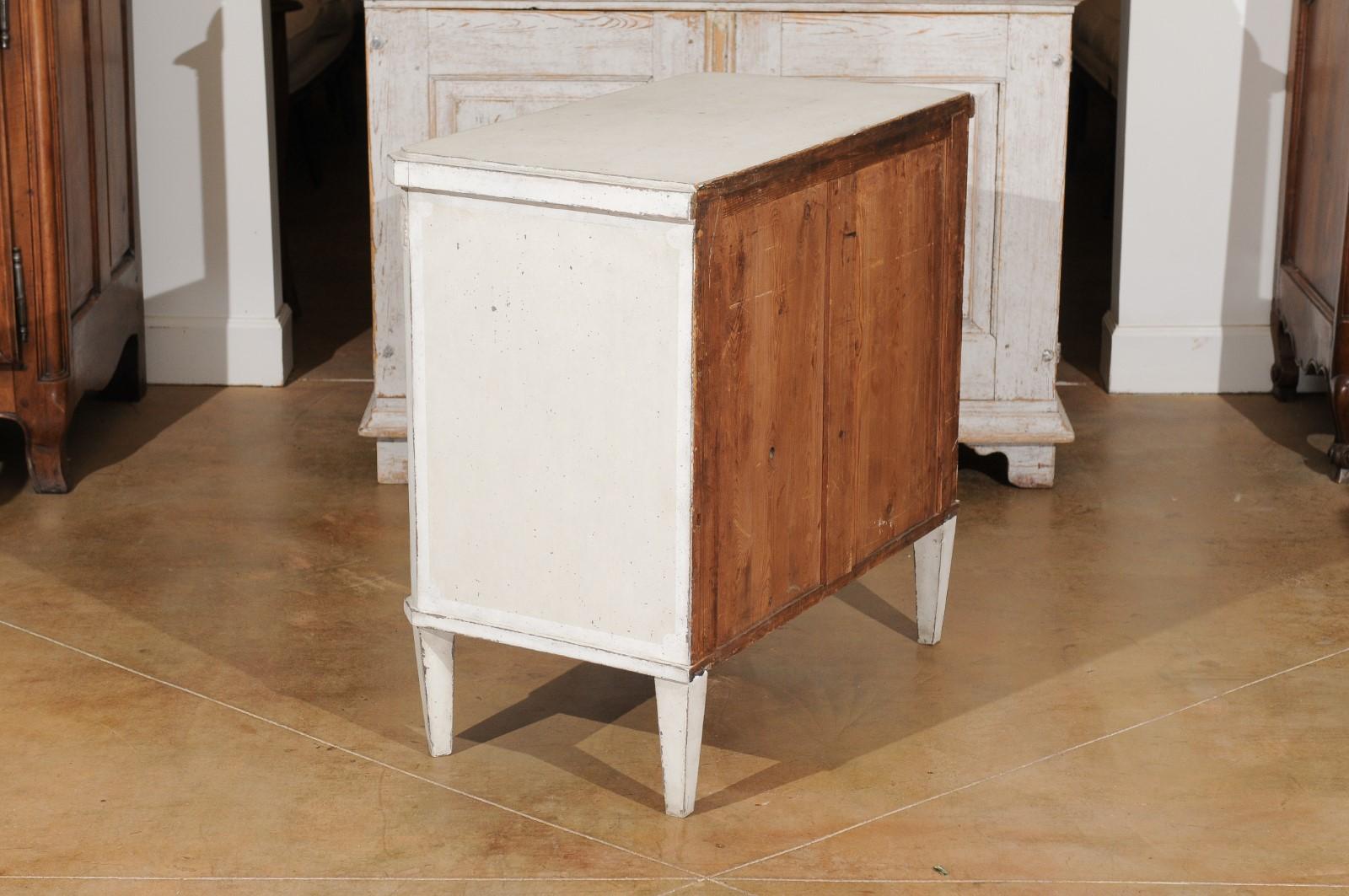 Swedish 1880s Gustavian Style Painted Three-Drawer Chest with Carved Rosettes 4