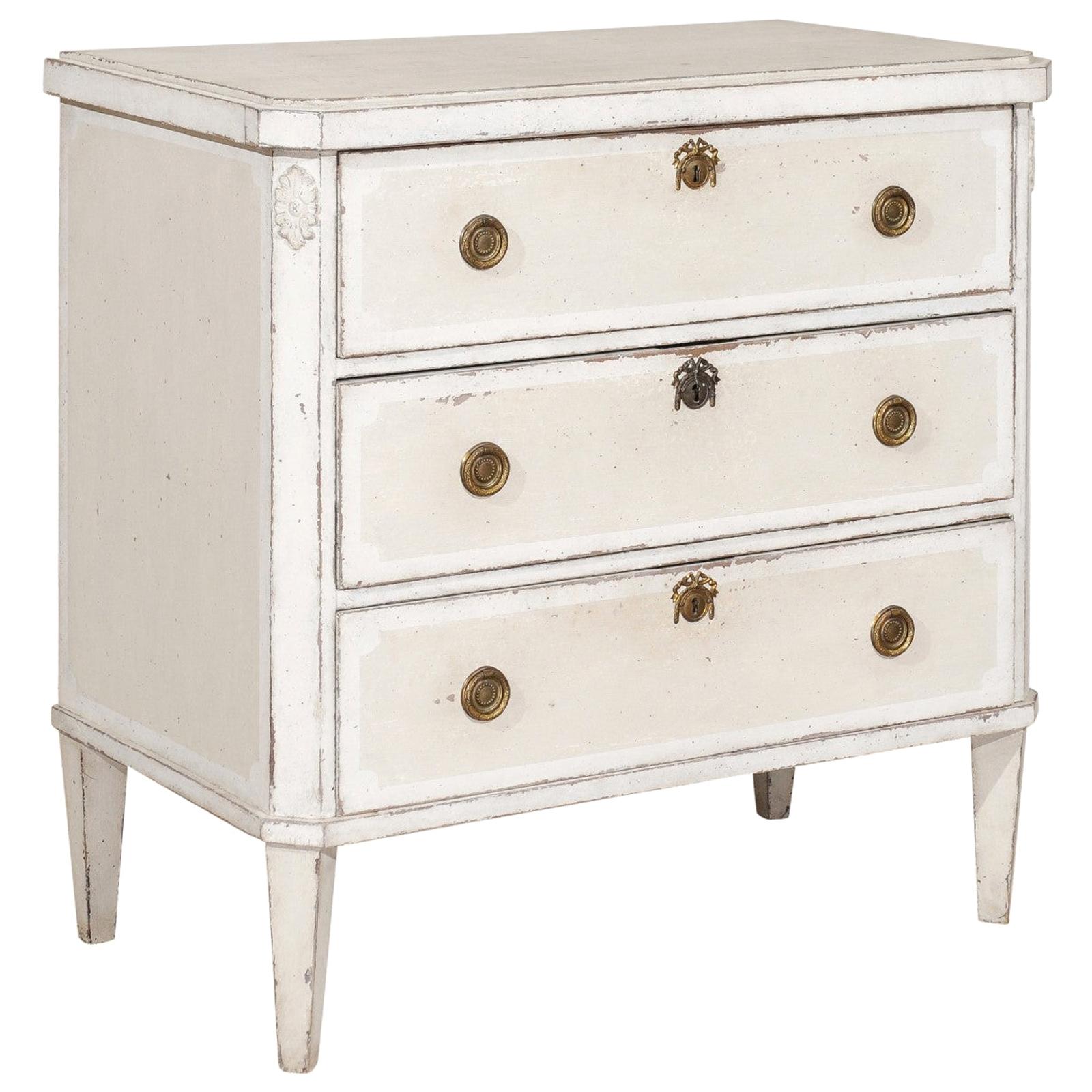 Swedish Gustavian Style Painted Wood Three Drawer Chest in Pale Grey at