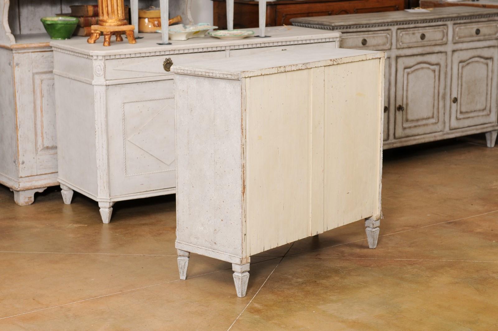 Swedish 1880s Gustavian Style Painted Wood Sideboard with Carved Diamond Motifs For Sale 4