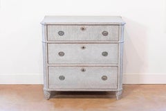 Swedish 1890s Gustavian Style Gray Painted Three Drawer Chest with Reeded Motifs