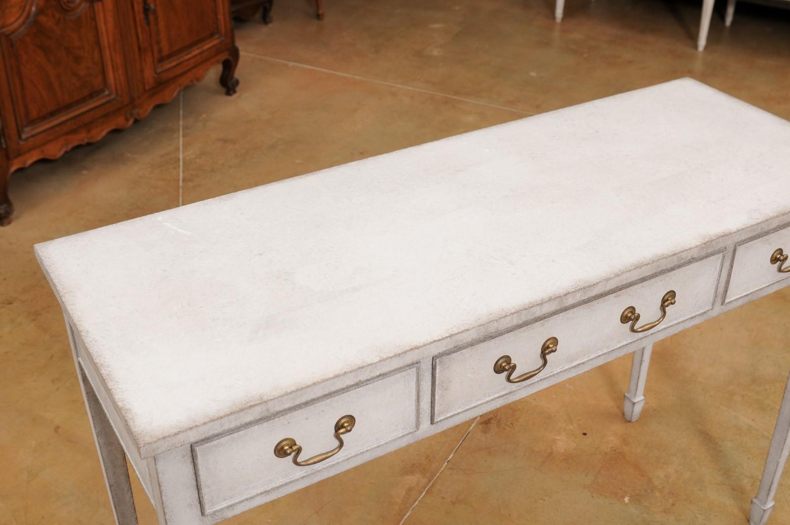 Swedish 1890s Painted Wood Console Table with Three Drawers and Tapered Legs For Sale 1