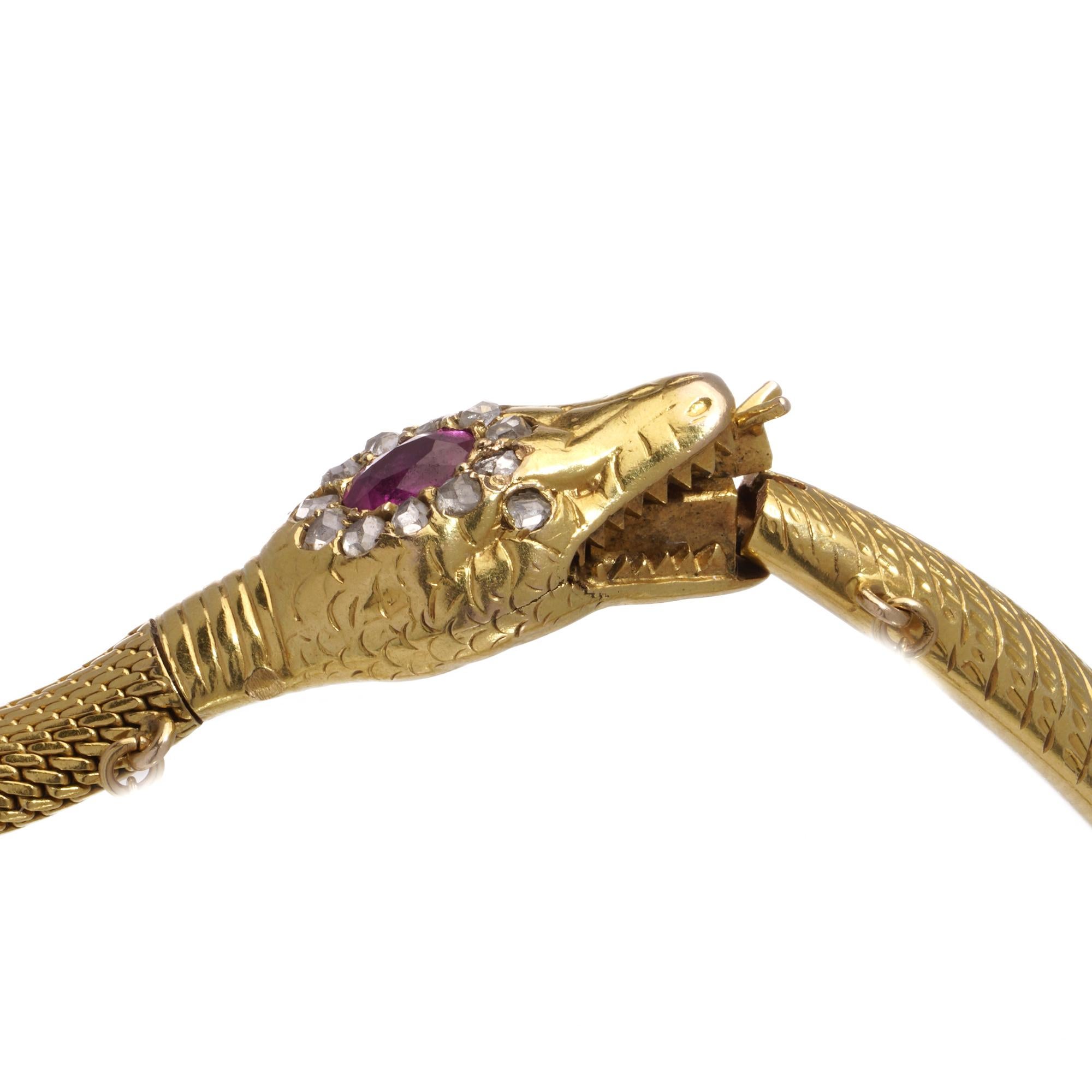 Swedish 18kt yellow gold Ouroboros serpent hollow mesh bracelet For Sale 4