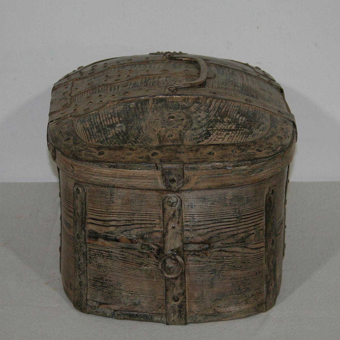 Folk Art Swedish 18th Century Bentwood Travel Box or Chest