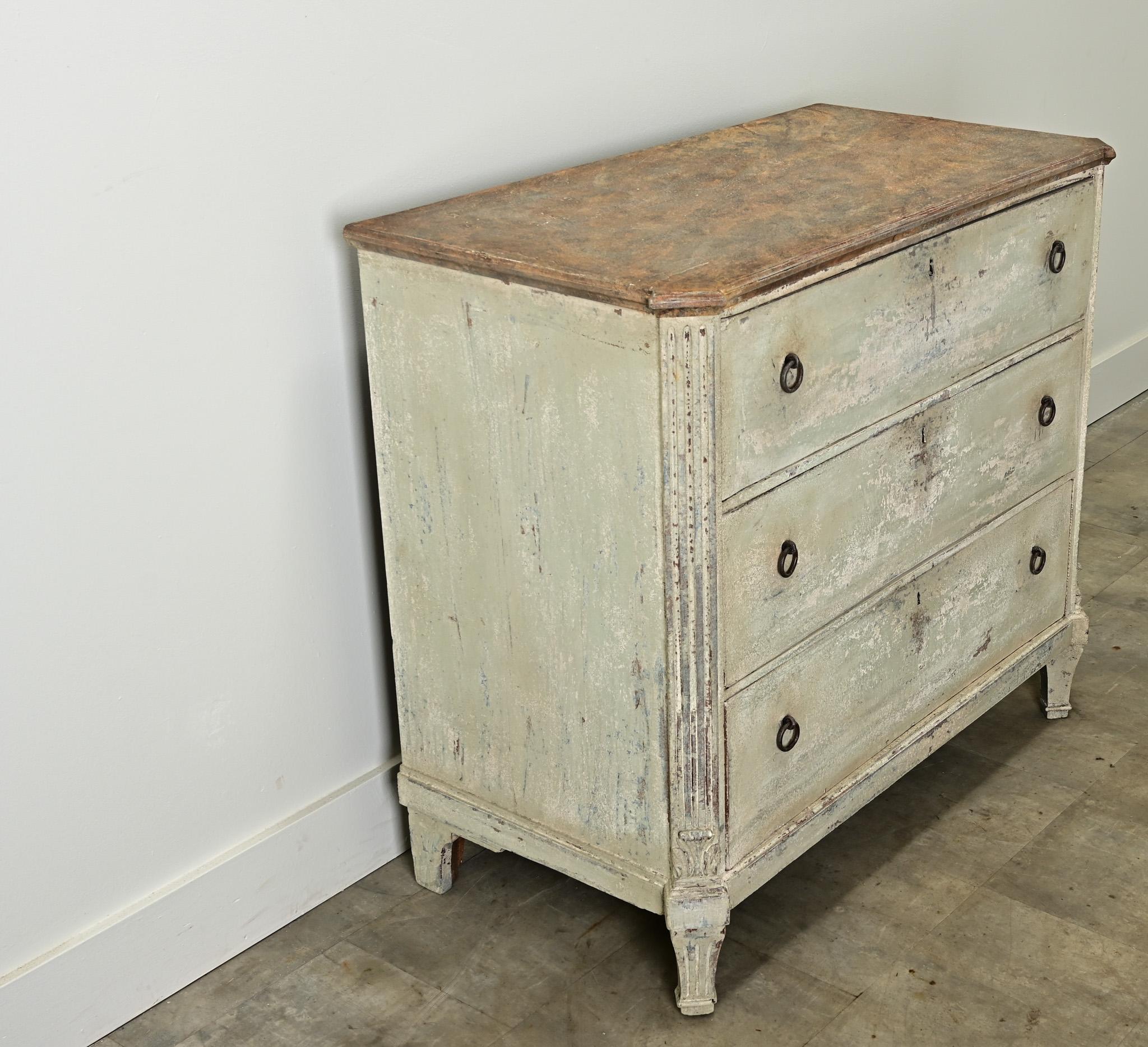 Wood Swedish 18th Century Gustavian Painted Chest For Sale