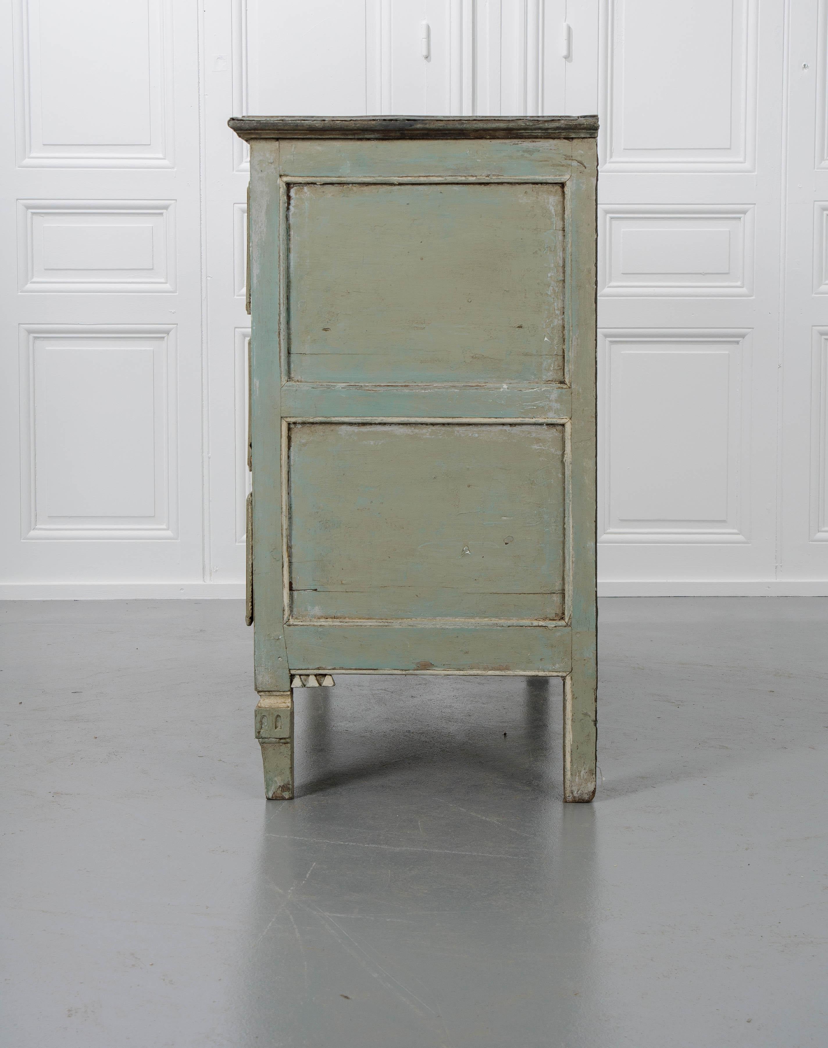 Wood Swedish 18th Century Gustavian Painted Chest of Drawers