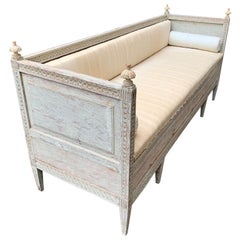 Swedish 18th Century Gustavian Sofa Bench Daybed In Old Gray Paint