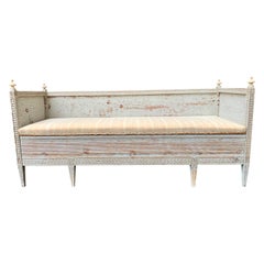 Antique Swedish 18th Century Gustavian Sofa Bench Daybed In Old Gray Paint