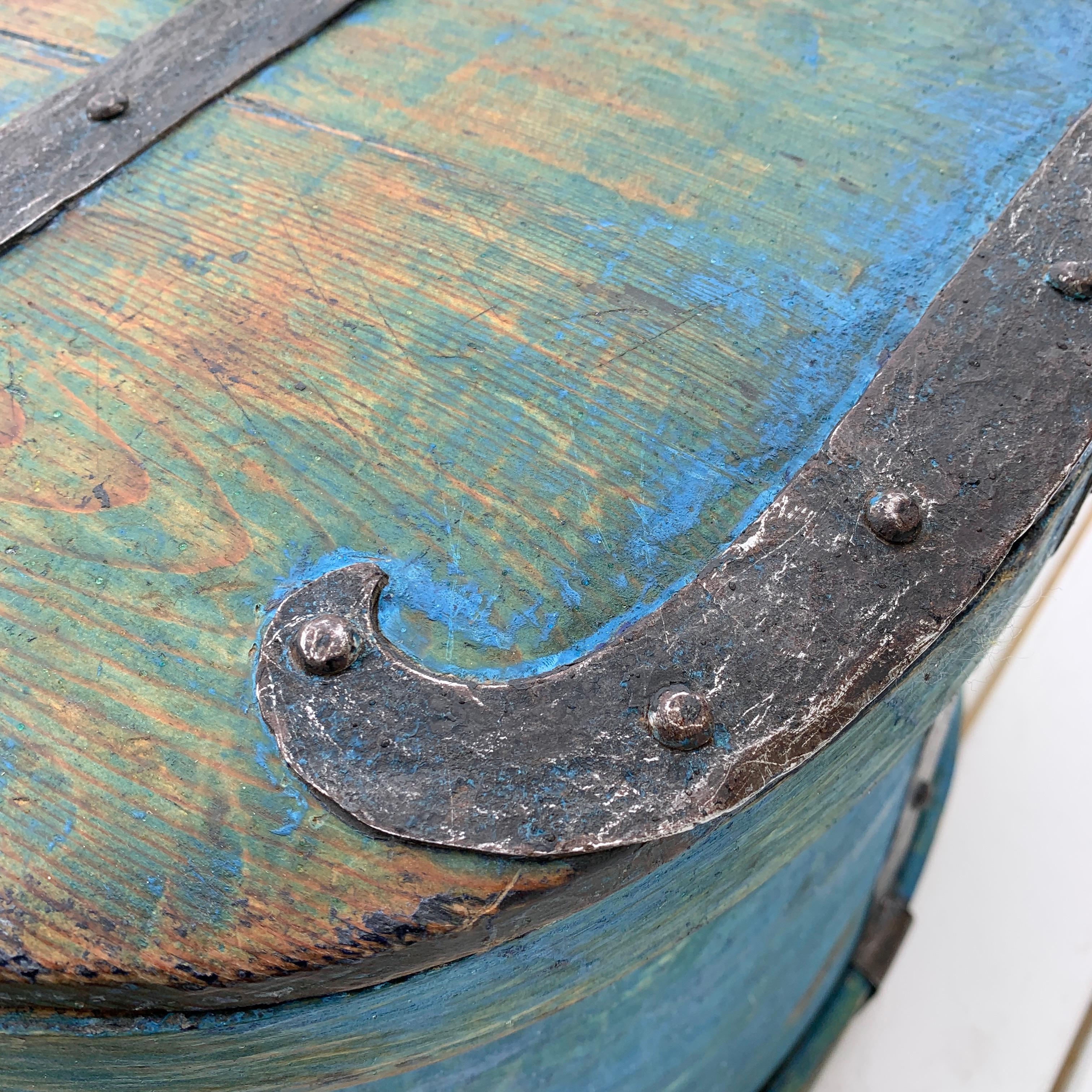 Swedish 18th Century Original Blue Folk Art Painted Box 10