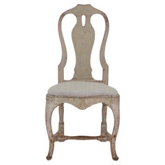 Chaise peinte de style rococo suédois du XVIIIe siècle