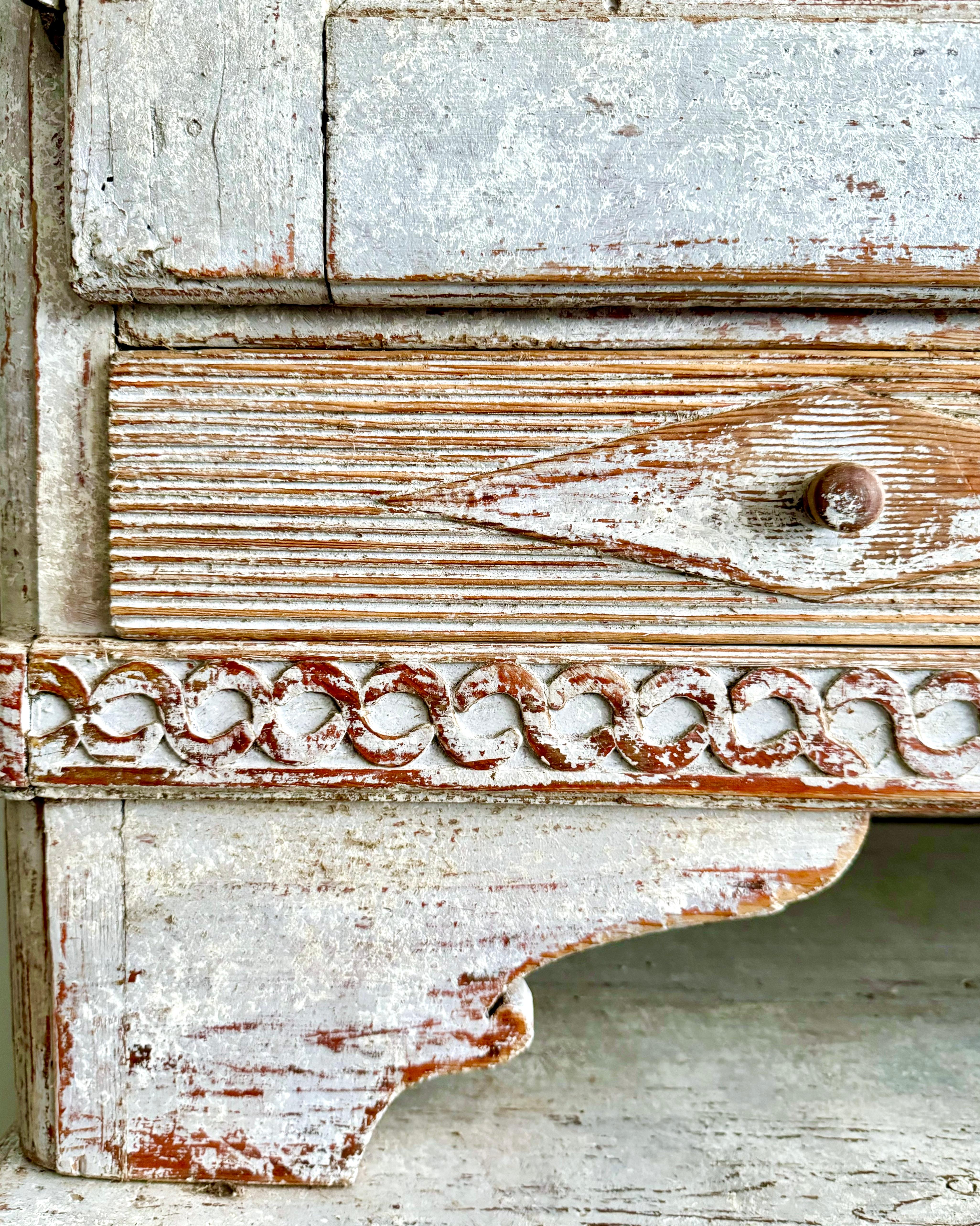 Swedish 18th Century Two-Part Gustavian Cabinet, ca 1790 8
