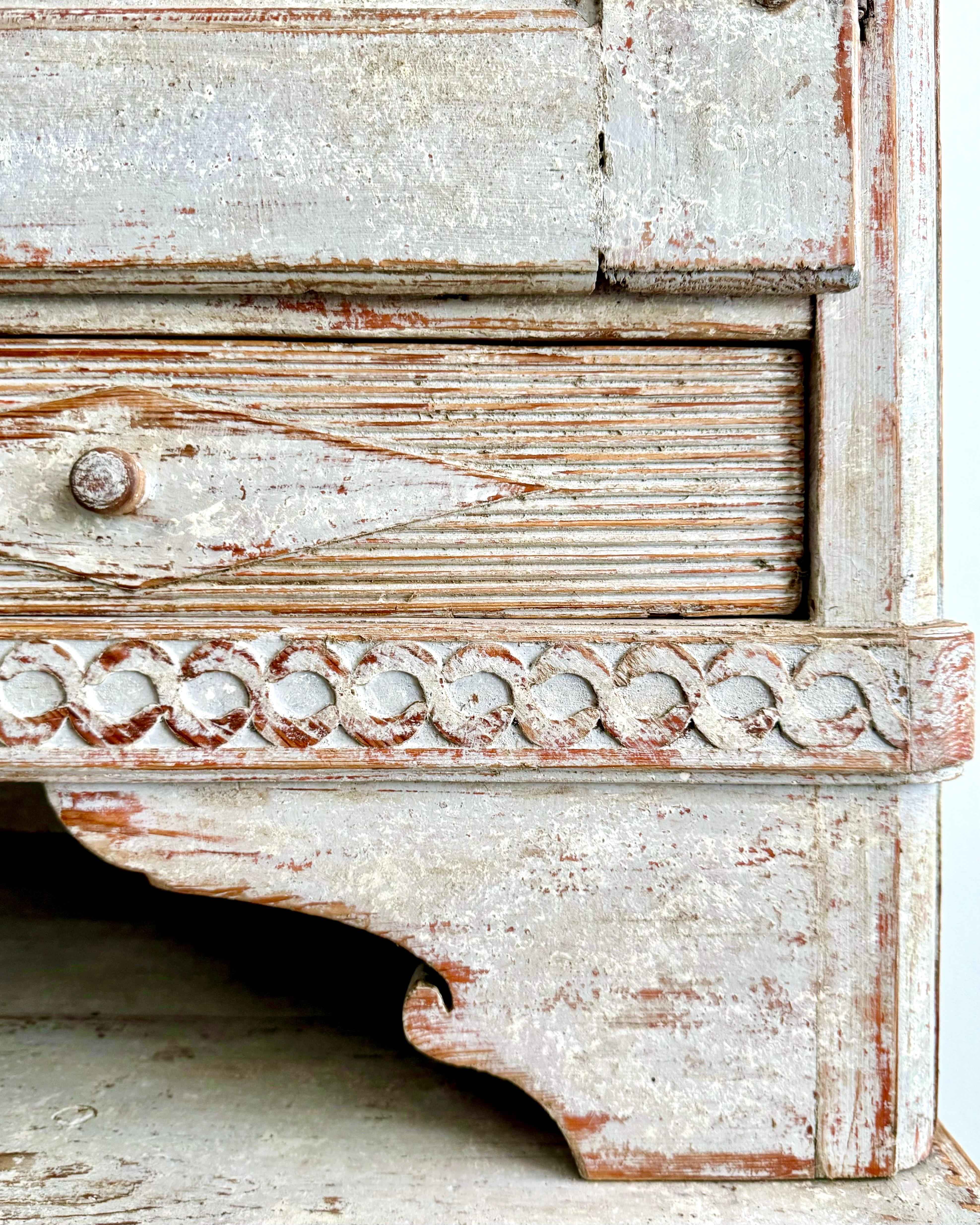 Swedish 18th Century Two-Part Gustavian Cabinet, ca 1790 10