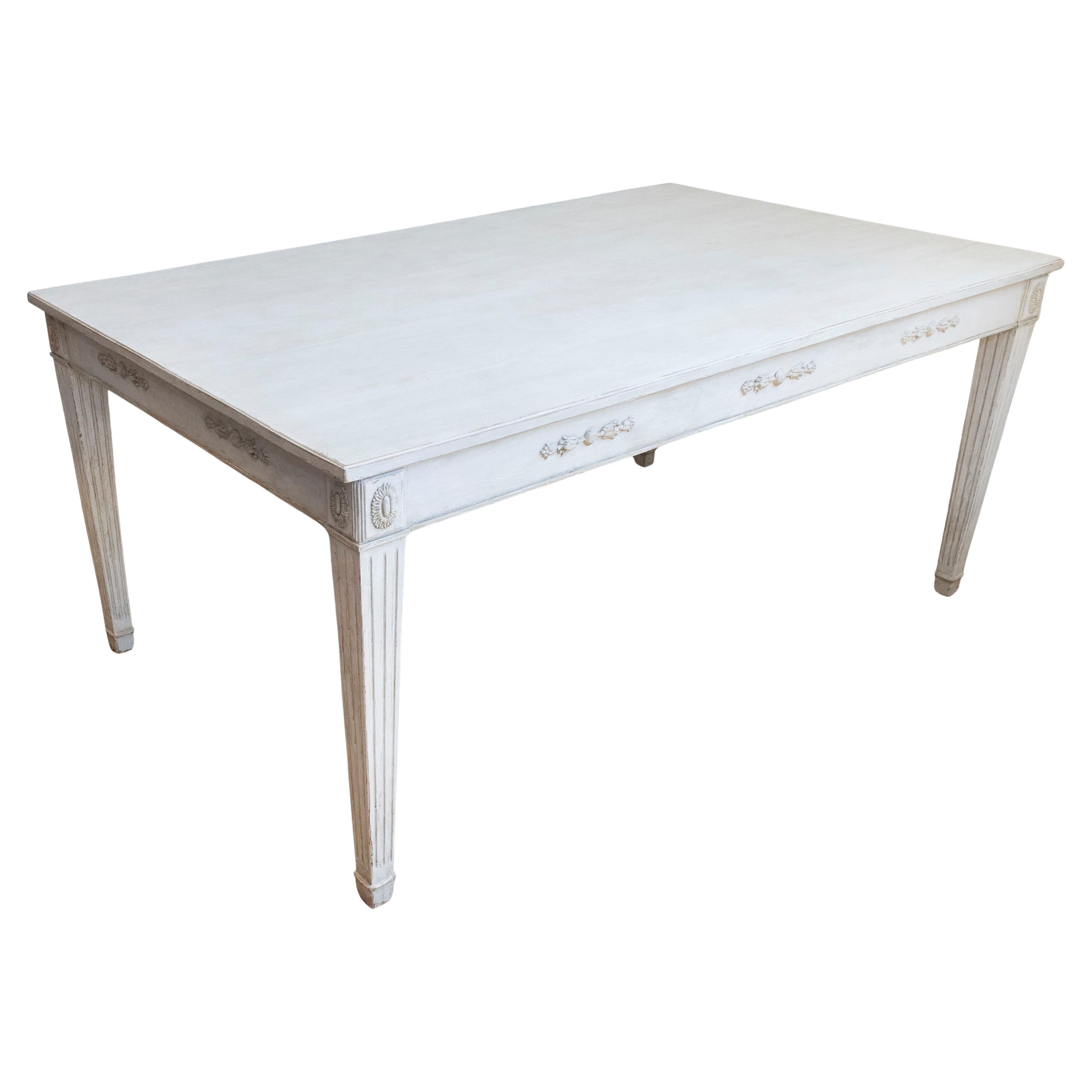 Swedish 1900 Gustavian Style Dining Table with Carved Apron and Fluted Legs