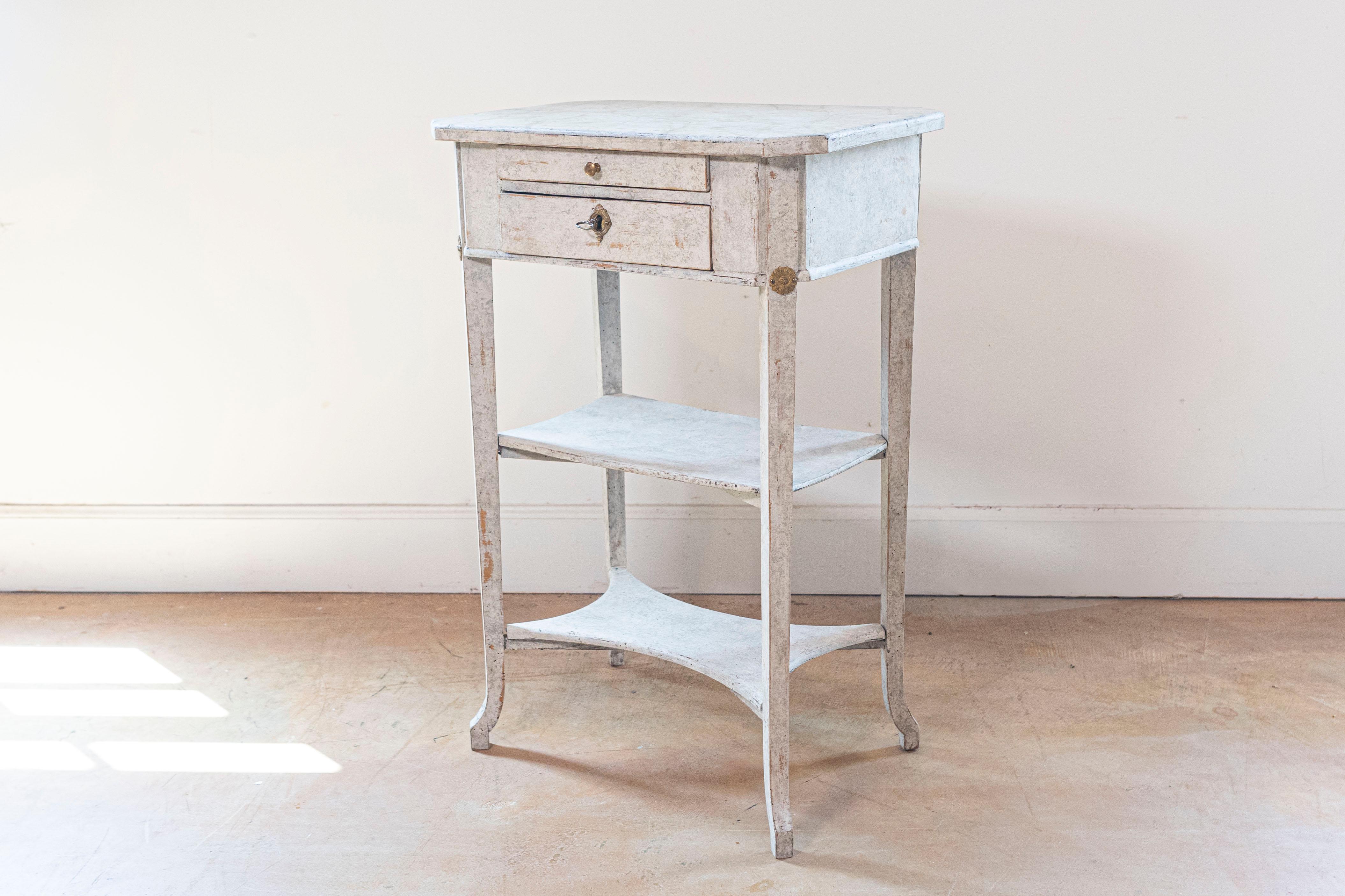 Swedish 1900s Gustavian Style Painted Console Table with Two Drawers and Shelves In Good Condition For Sale In Atlanta, GA
