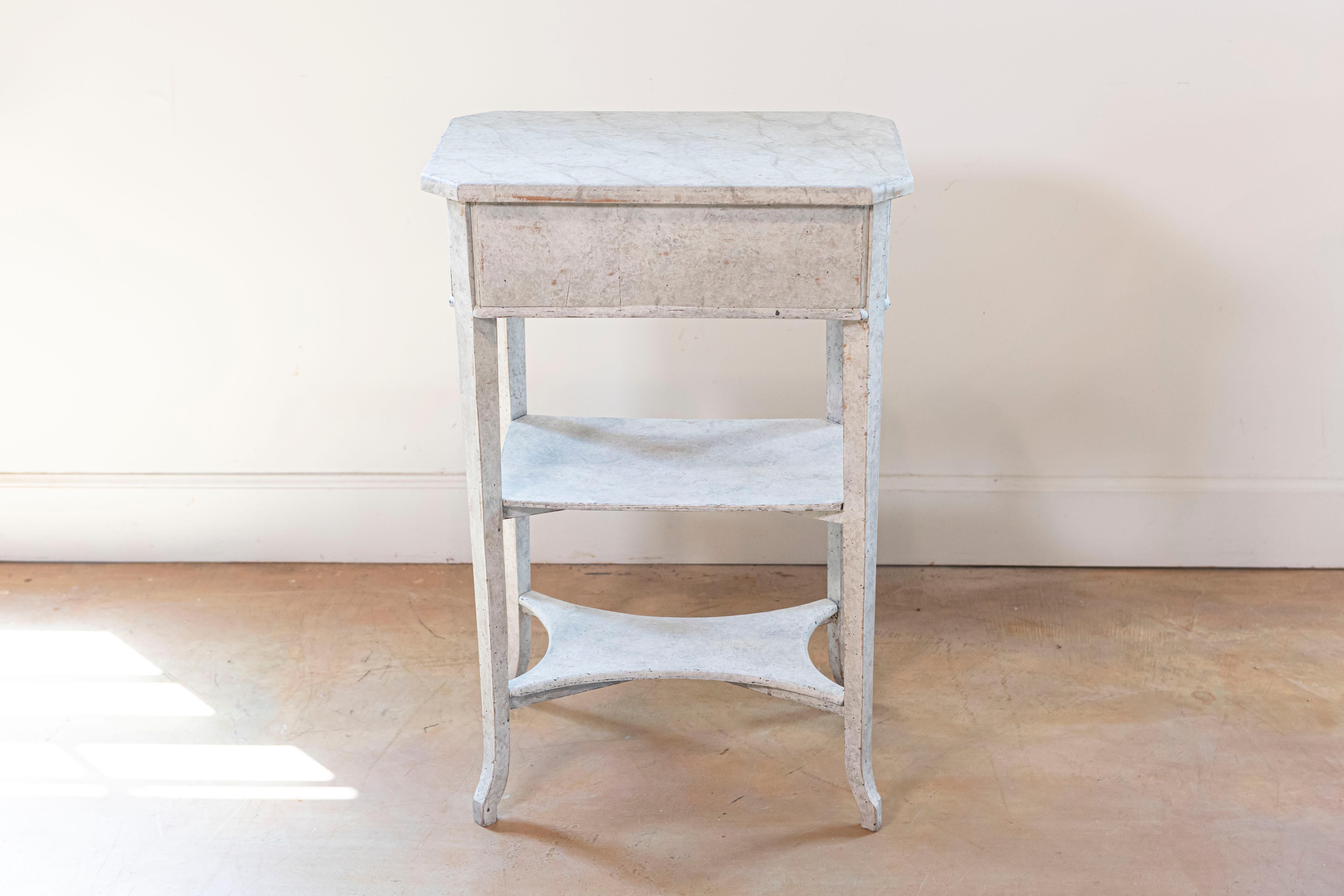 Swedish 1900s Gustavian Style Painted Console Table with Two Drawers and Shelves For Sale 2
