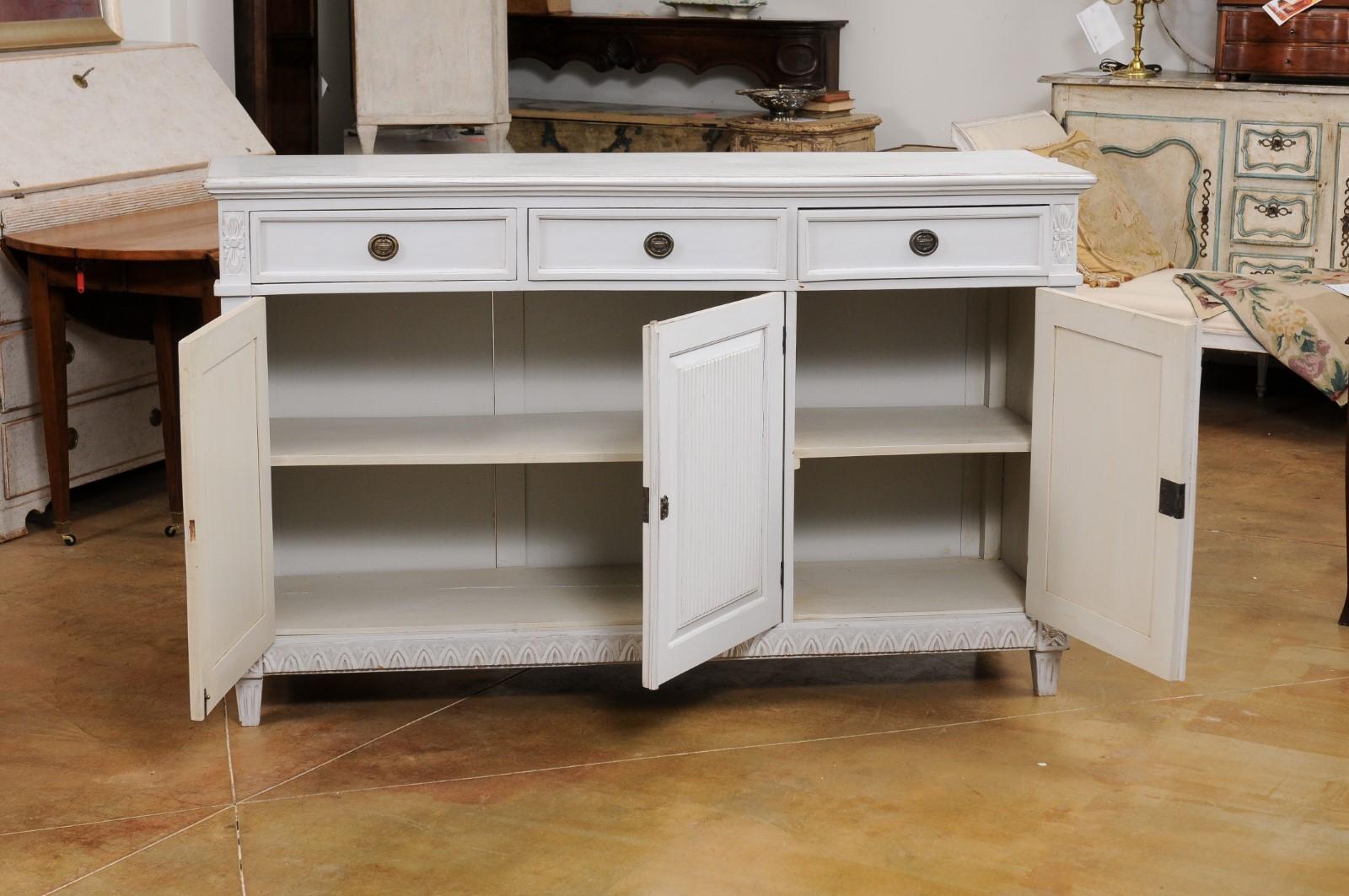 Swedish 1900s Gustavian Style Painted Sideboard with Three Drawers over Doors In Good Condition For Sale In Atlanta, GA