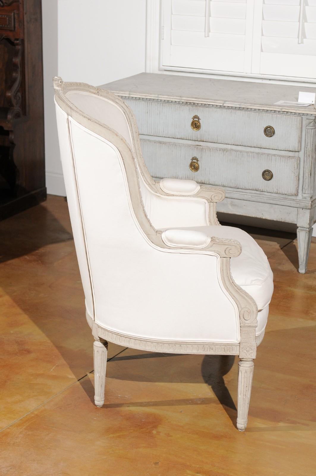 Carved Swedish 1920s Neoclassical Style Painted Barrel Back Upholstered Bergère Chair