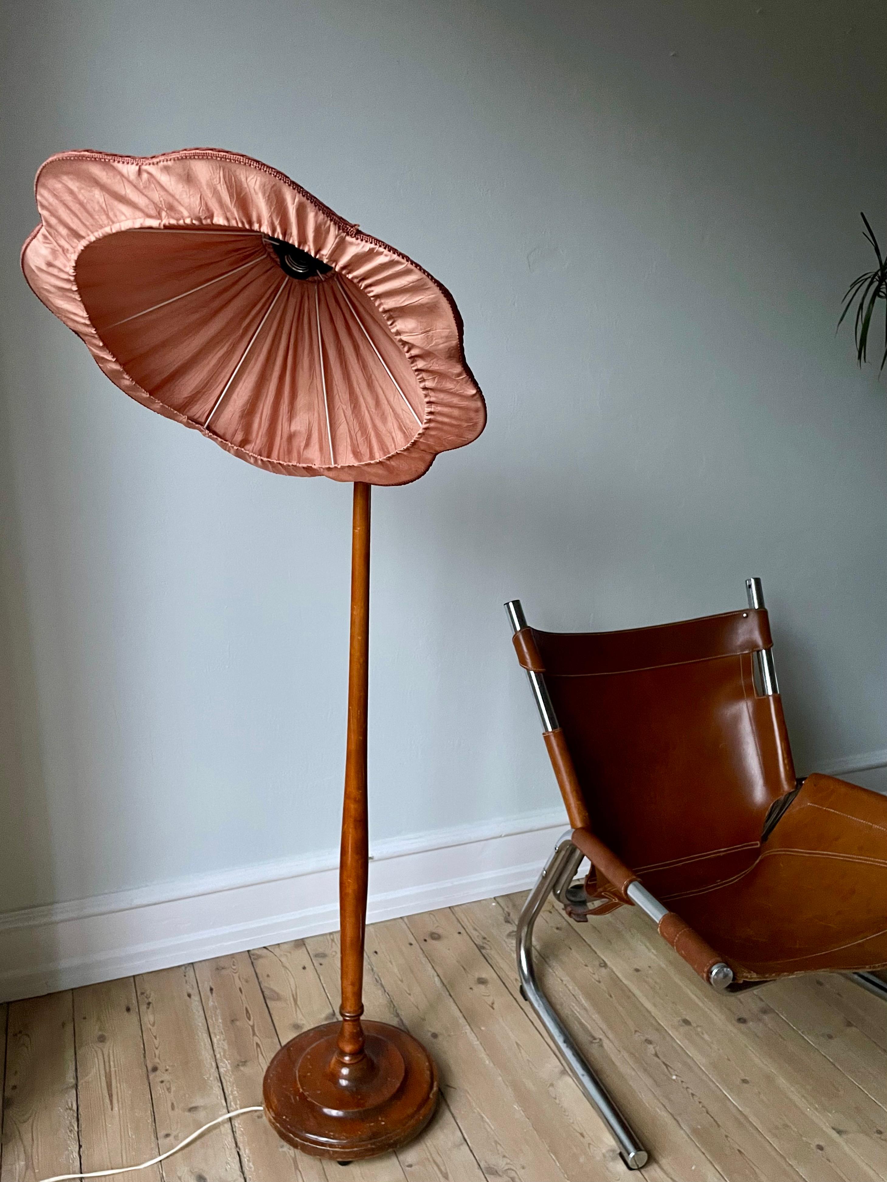 Lacquered Swedish 1930s Josef Frank Style Rose Shade Wooden Floor Lamp For Sale