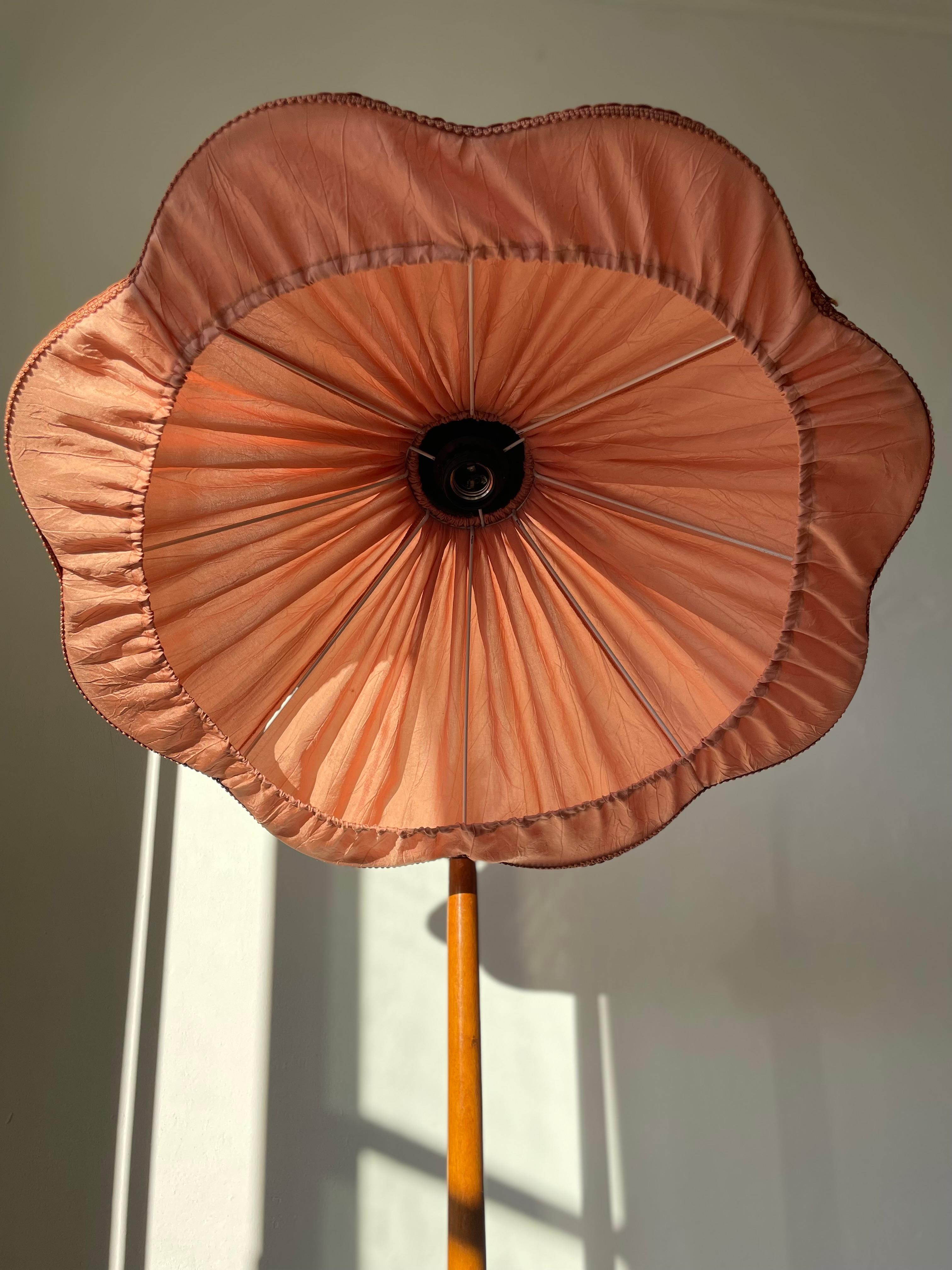 20th Century Swedish 1930s Josef Frank Style Rose Shade Wooden Floor Lamp For Sale