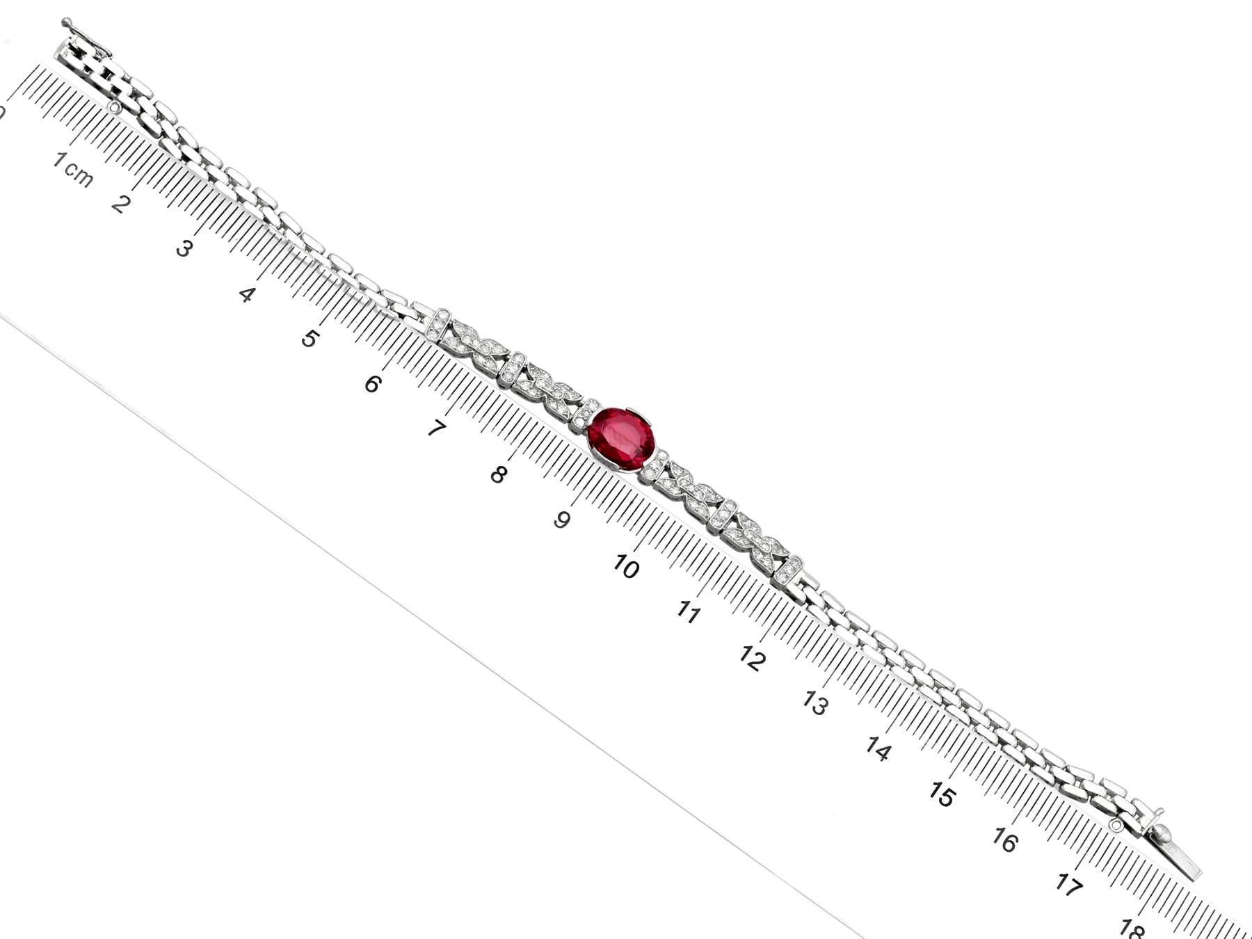 Swedish 1938 2.27 Carat Garnet and 1.09 Carat Diamond White Gold Bracelet For Sale 2