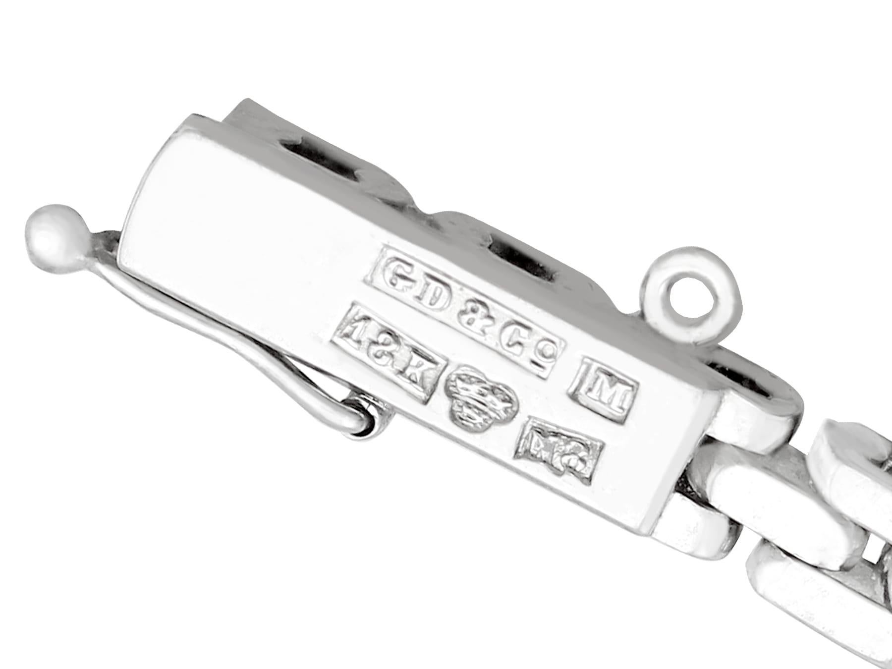 Bracelet suédois de 1938 en or blanc avec grenat de 2,27 carats et diamants de 1,09 carat en vente 3
