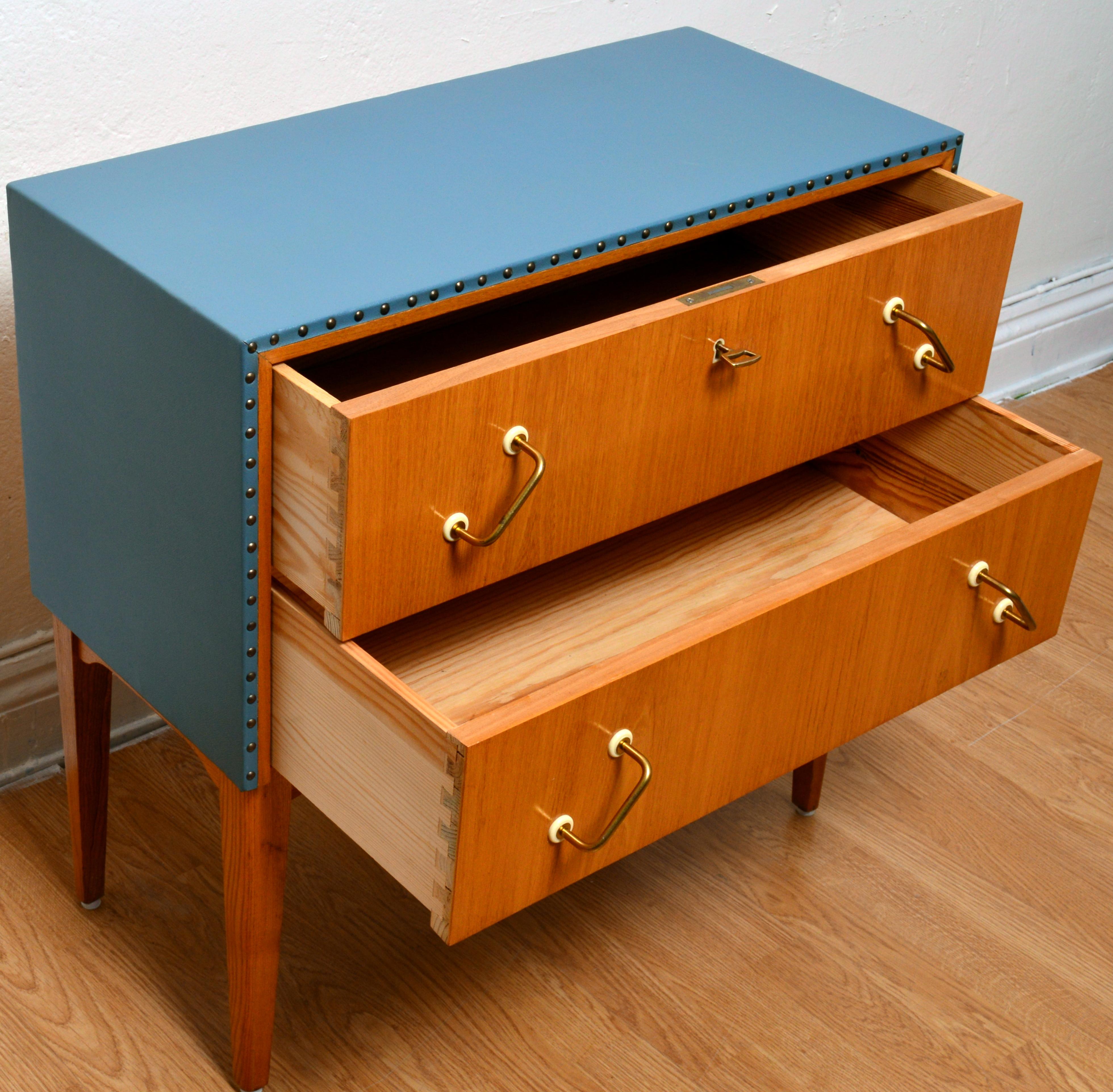 Swedish 1940s Chest of Drawers in the Style of Otto Schulz 3