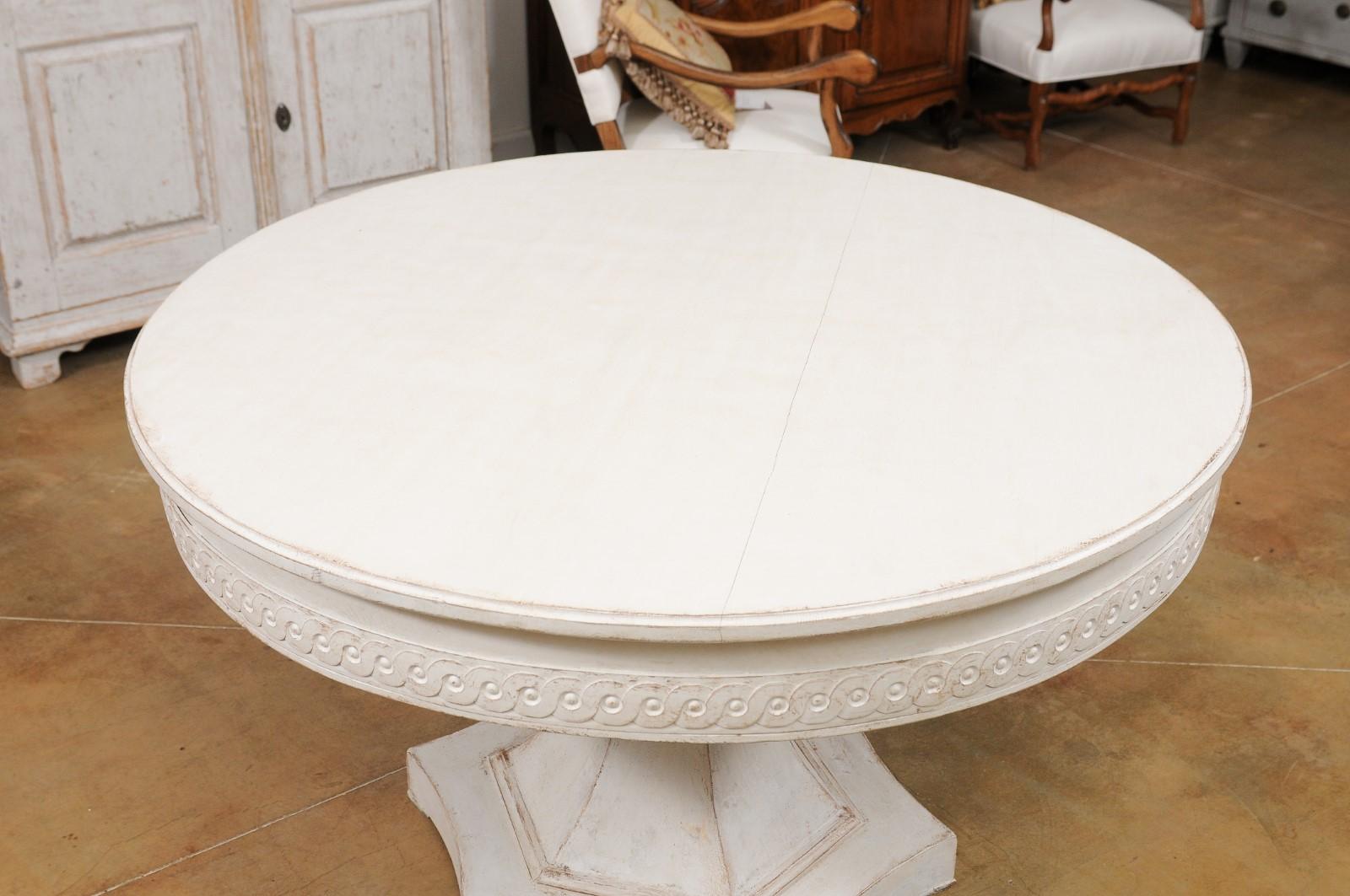 Swedish 1940s Neoclassical Style Painted Pedestal Table with Carved Guilloche 7