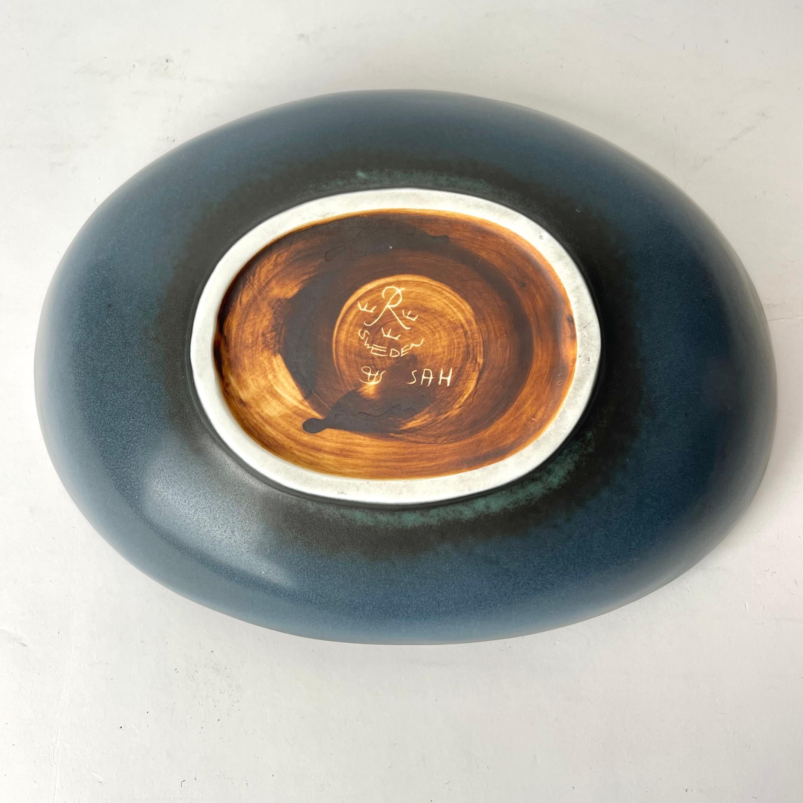 Swedish 1950s Stoneware Bowl by Carl Harry Stålhane, Rörstrand Company For Sale 3