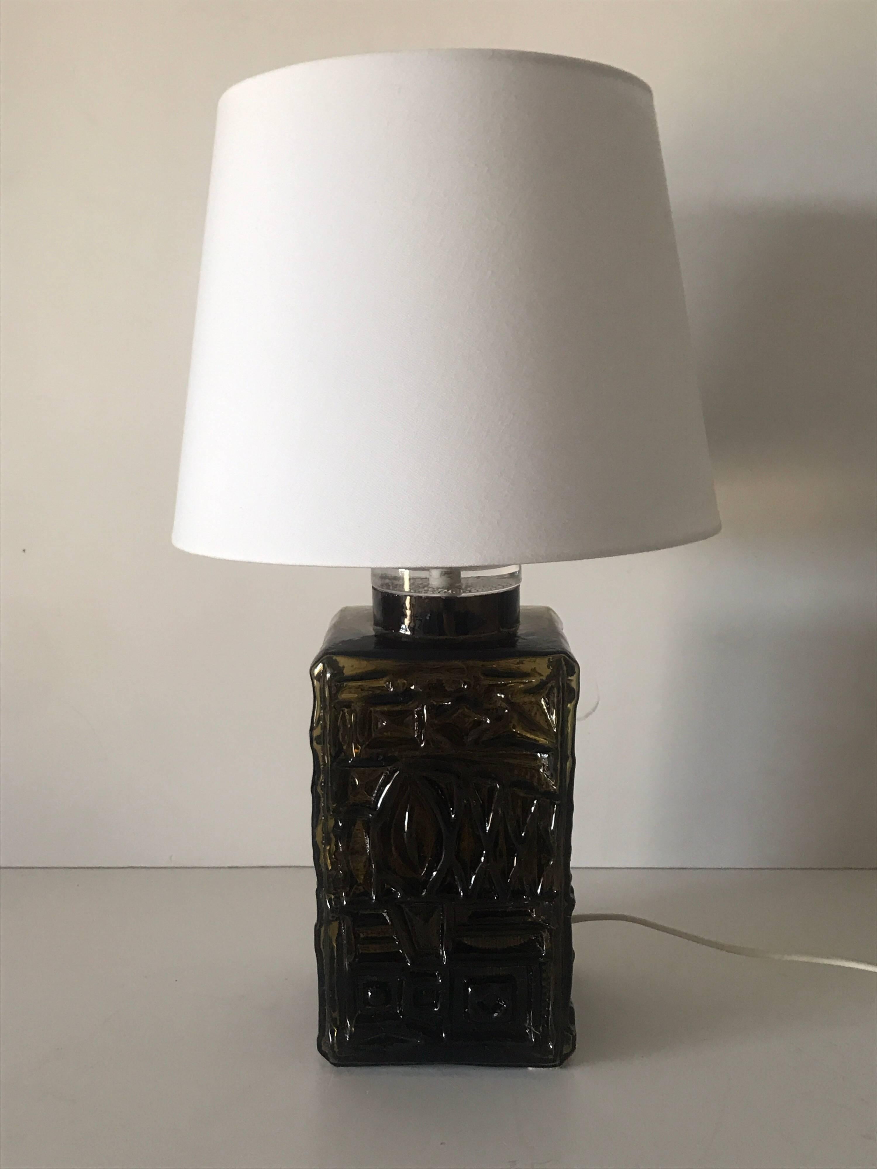 Swedish, 1960 Pukeberg Squareshaped Art Glass Table Lamp In Excellent Condition For Sale In Drottningholm, SE