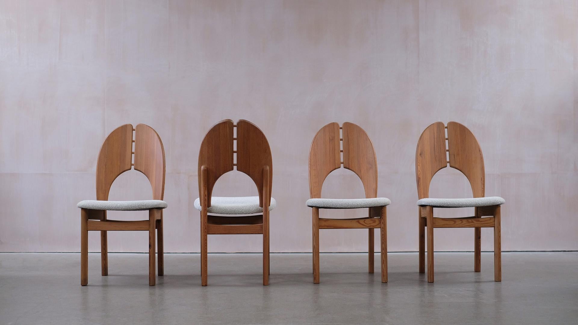Schwedische 1960er Stühle aus Pitch Pine (Kiefernholz) im Angebot