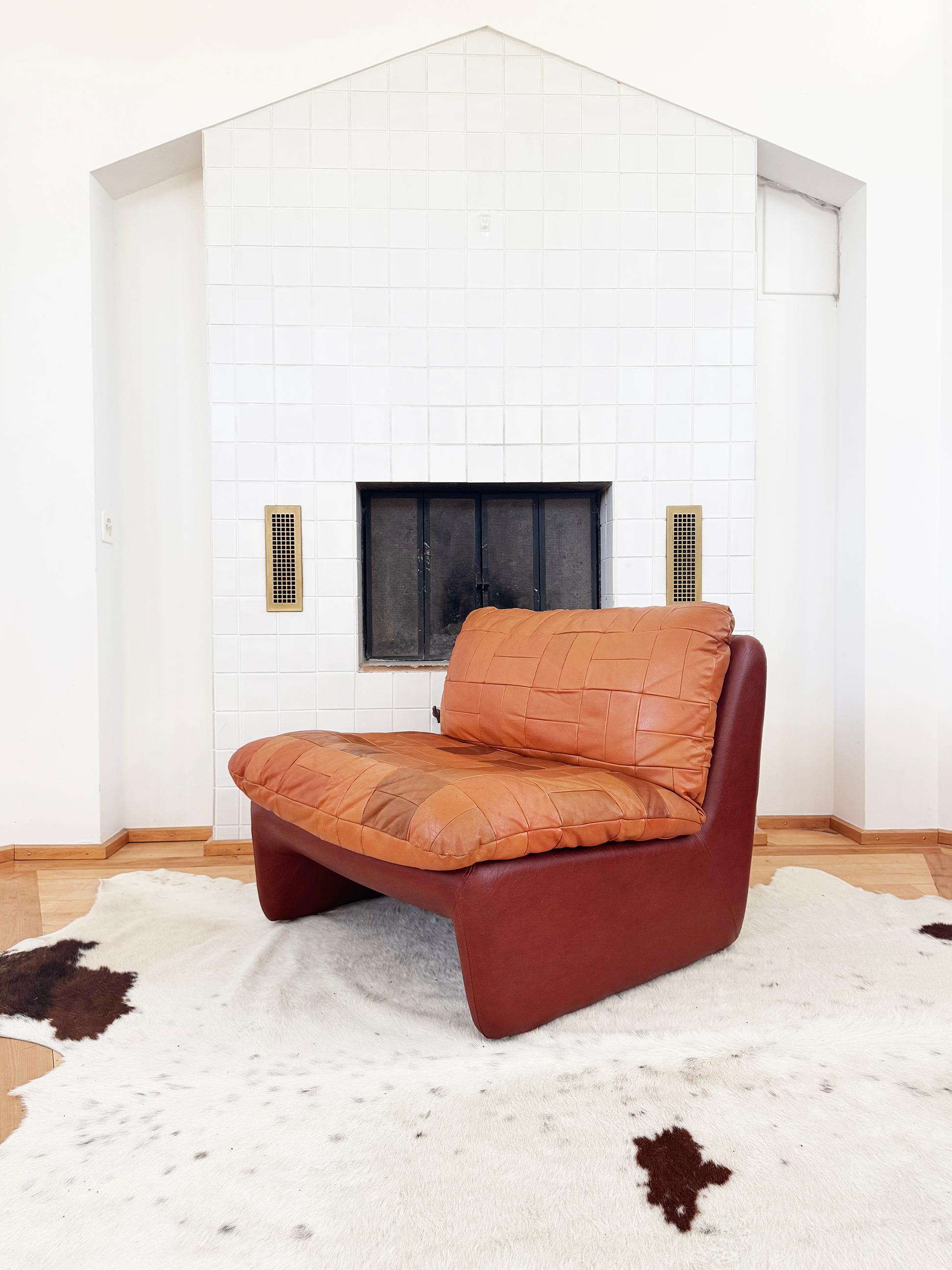 Svedese Swedish 1970s Leather Patchwork Lounge Chair by Overman, Similar to DeSede DS11 in vendita