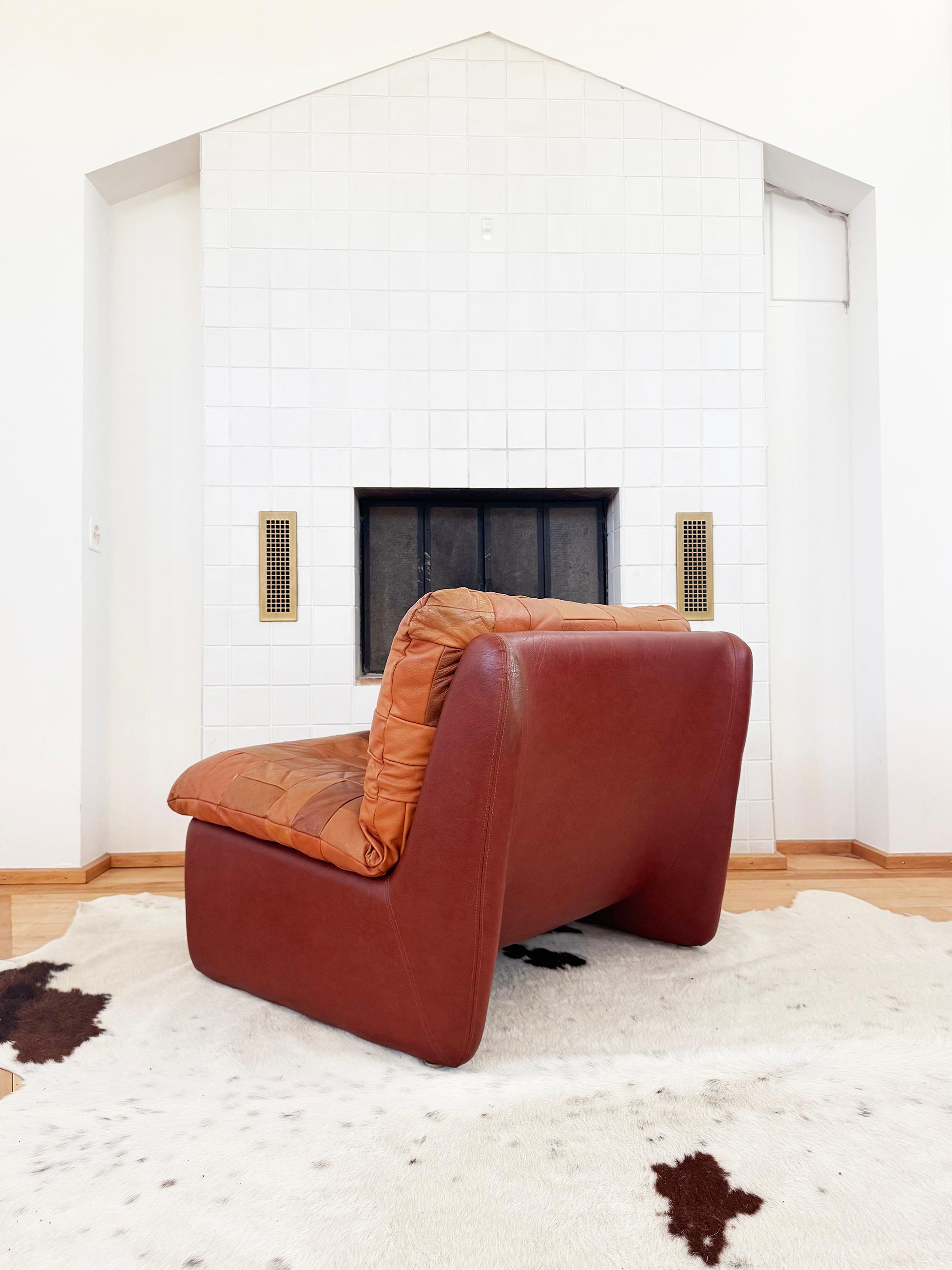 Swedish 1970s Leather Patchwork Lounge Chair by Overman, Similar to DeSede DS11 In condizioni ottime in vendita a Basel, BS