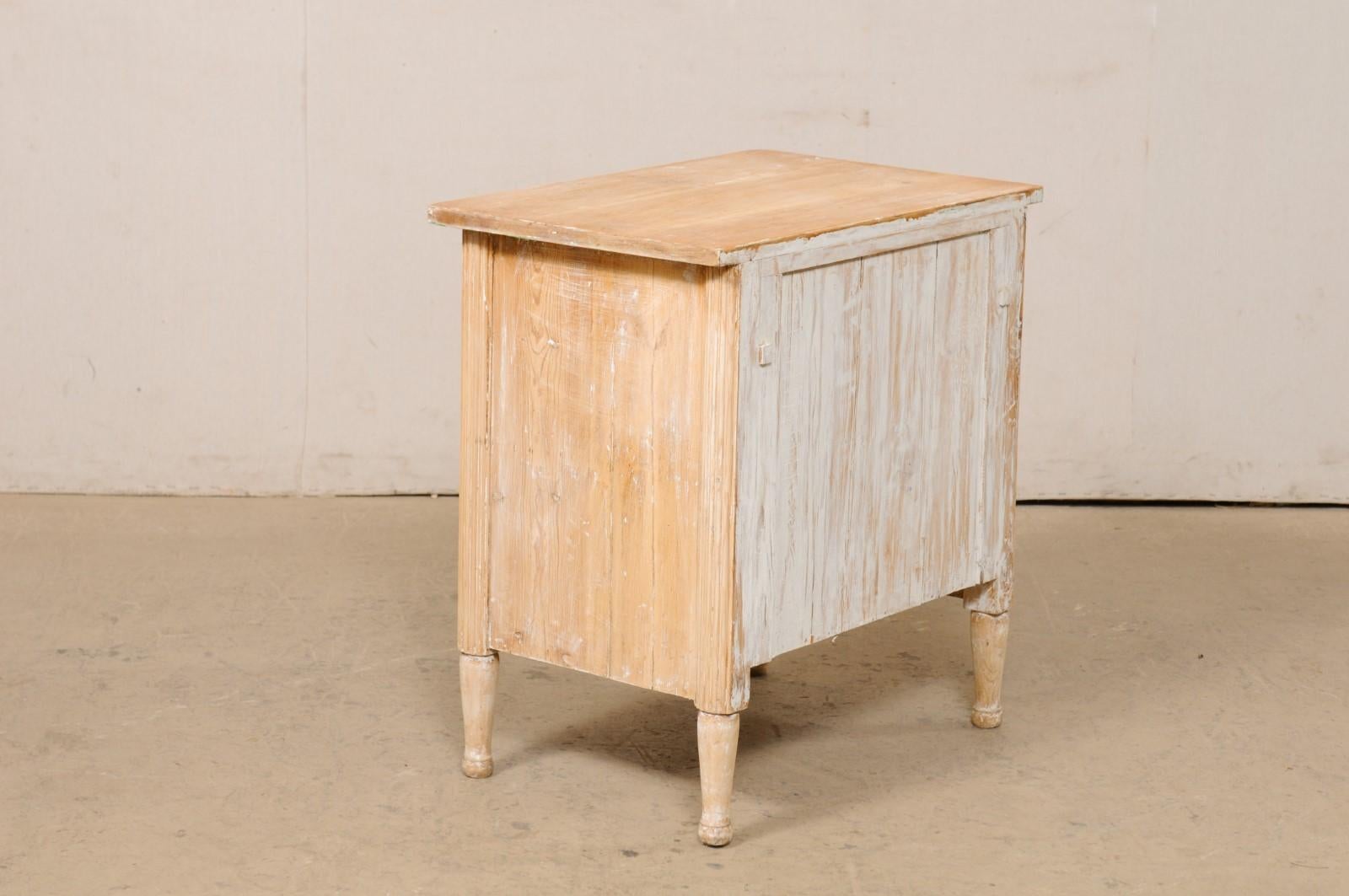 Swedish 19th C. Bleached-Wood Petite Chest with Three Drawers For Sale 5