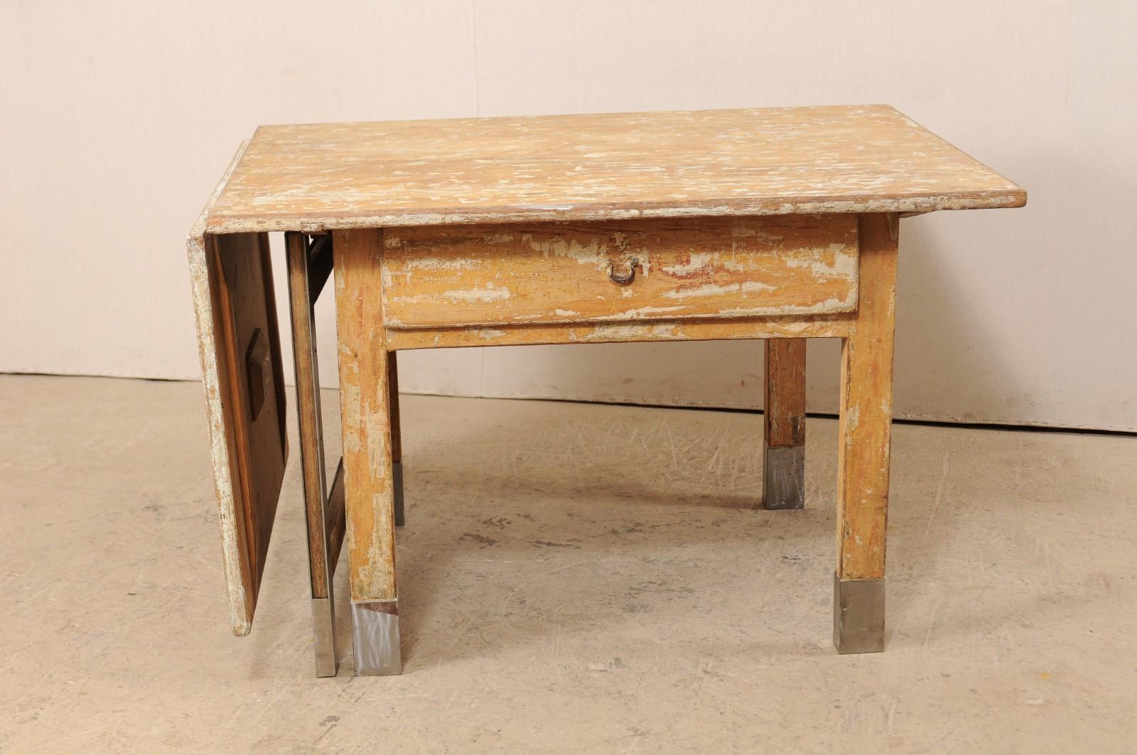 Swedish 19th C. Drop-Leaf & Gate-Leg Table w/New Modern Feet- Great for Kitchen! In Good Condition For Sale In Atlanta, GA