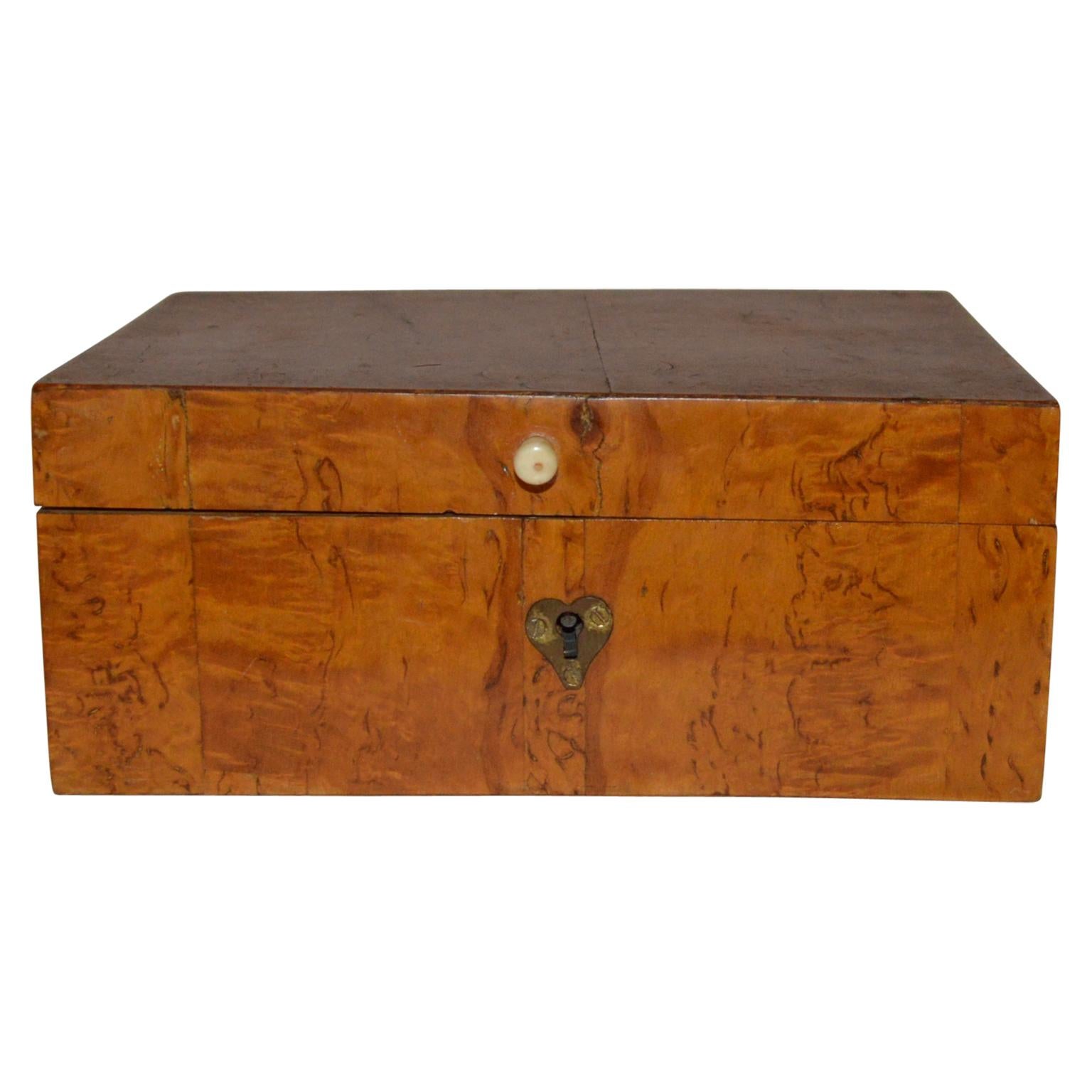 Hand-Crafted Swedish 19th Century Birchwood Veneer Jewelry Box For Sale