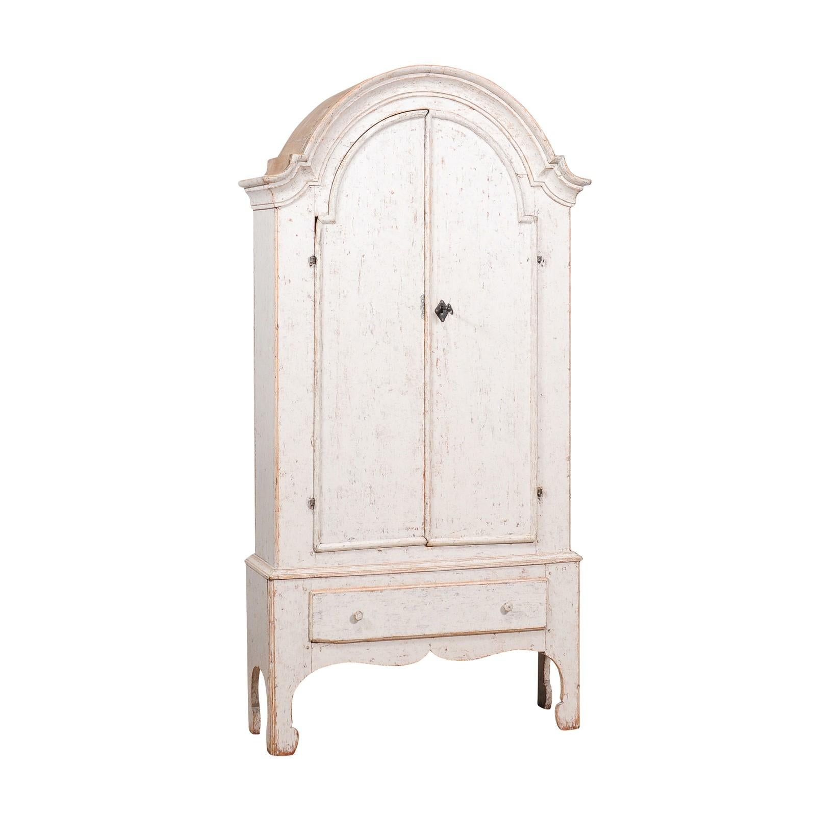 Swedish 19th Century Cabinet with Bonnet Top and Off White Painted Finish For Sale 2