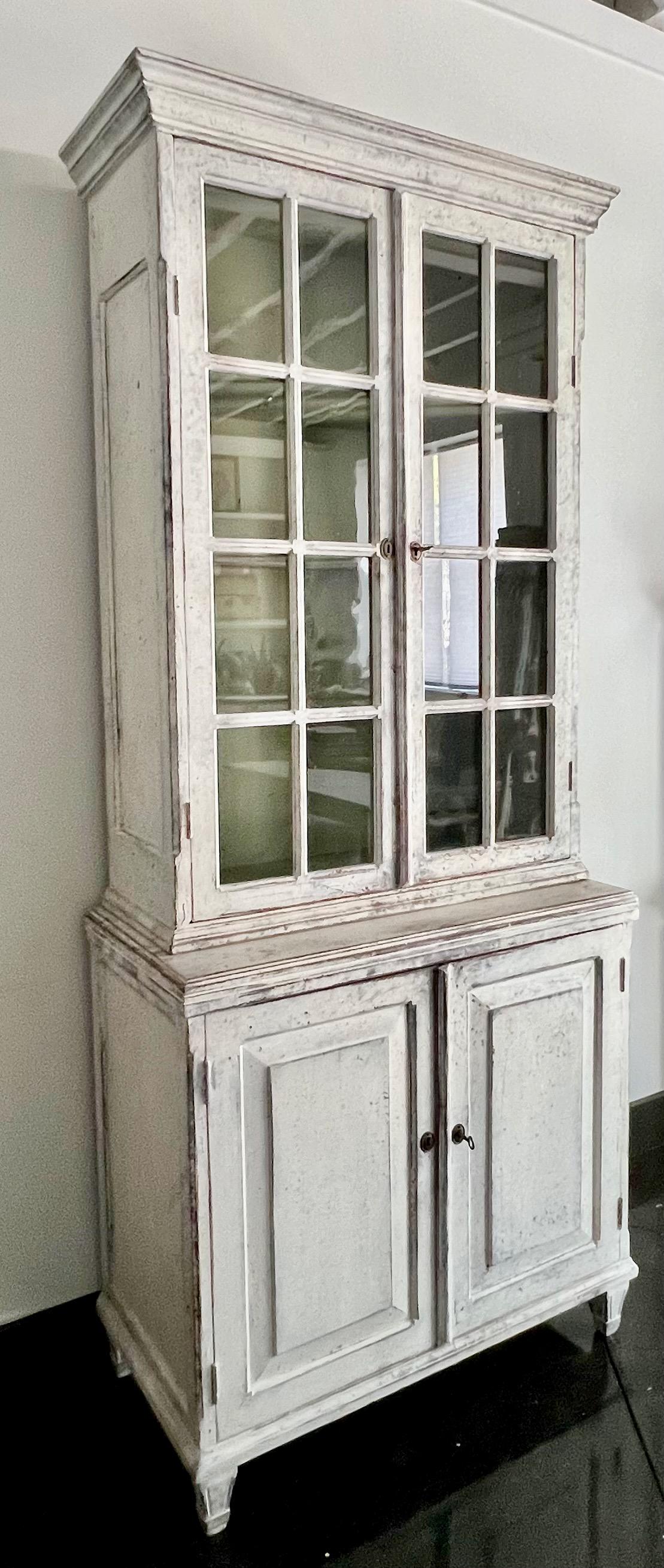 Gustavian swedish 19th Century Cabinet with Glass Fronted Doors For Sale