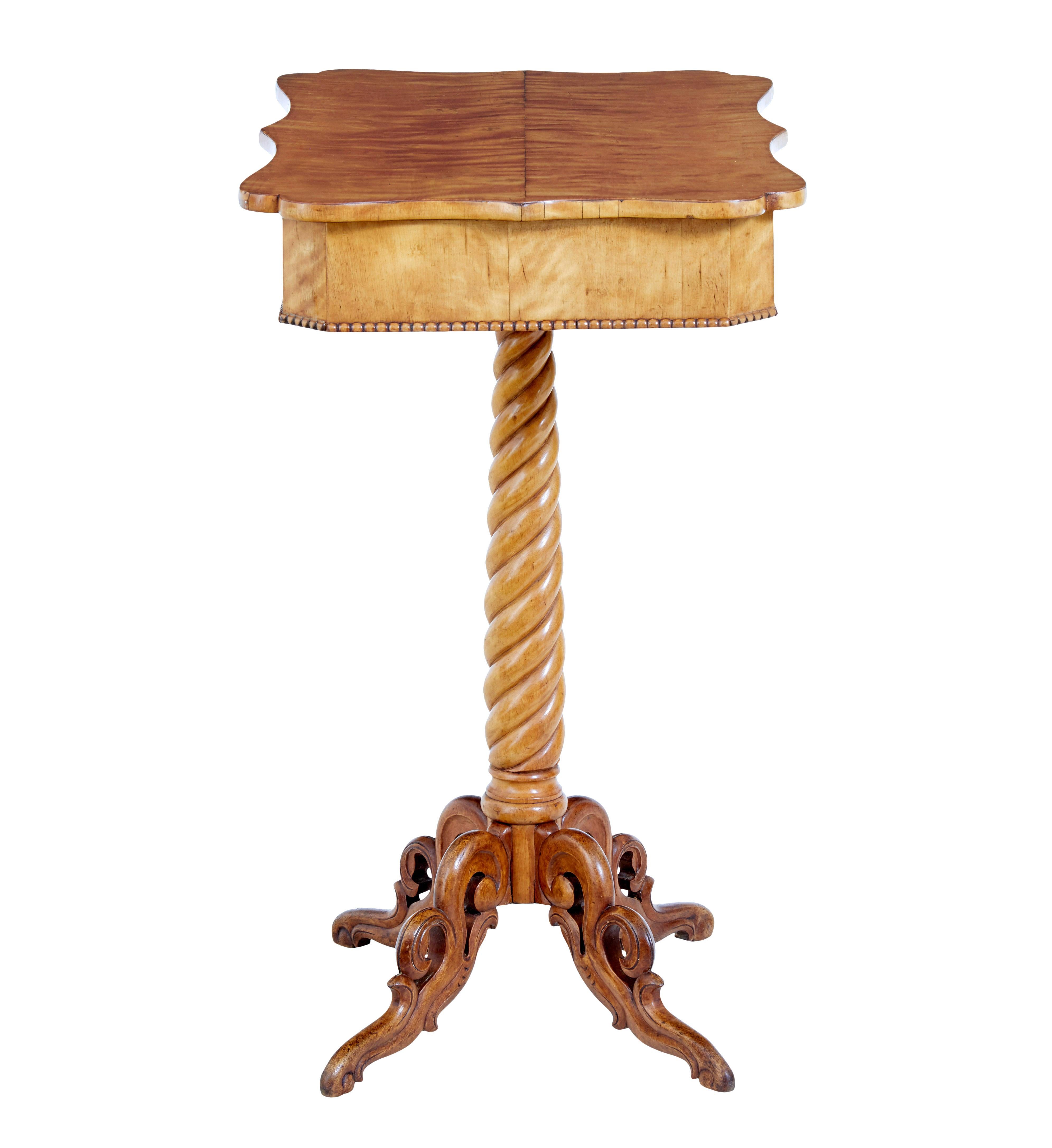 Swedish 19th century carved birch side table For Sale 2