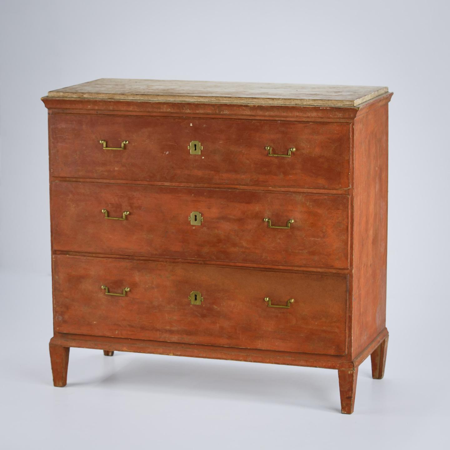 Early 19th Century Swedish chest of drawers, dry scraped back to the original Falun red painted finish. Smart lines, Distressed faux marble painted top. Sweden Circa 1840.