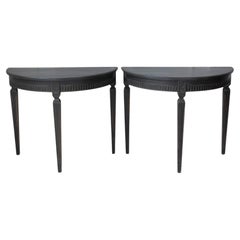 Tavoli Demi Lune svedesi del XIX secolo, coppia, 1880 ca.