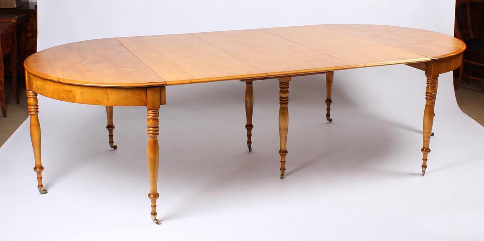 Extendable dining table

Sweden
birch
19th century, circa 1860

Dimensions: Height 78 cm, diameter 128 cm, extendable up to 287 cm


Round table standing on eight legs.
The legs and tabletop are made of solid birch wood, the frame is